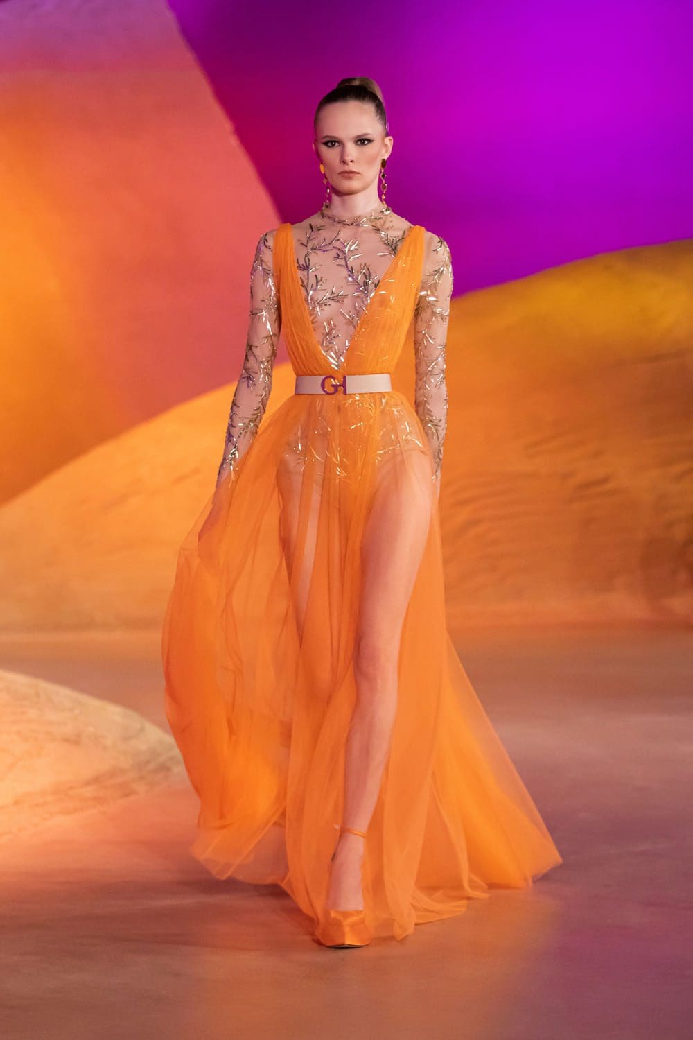 Georges Hobeika Automne Hiver 2022-2023 Paris Runway Magazine