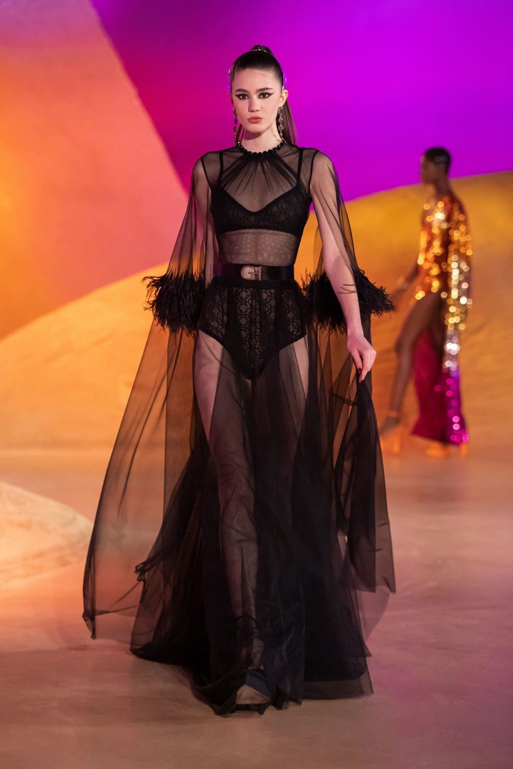 Georges Hobeika Automne Hiver 2022-2023 Paris Runway Magazine