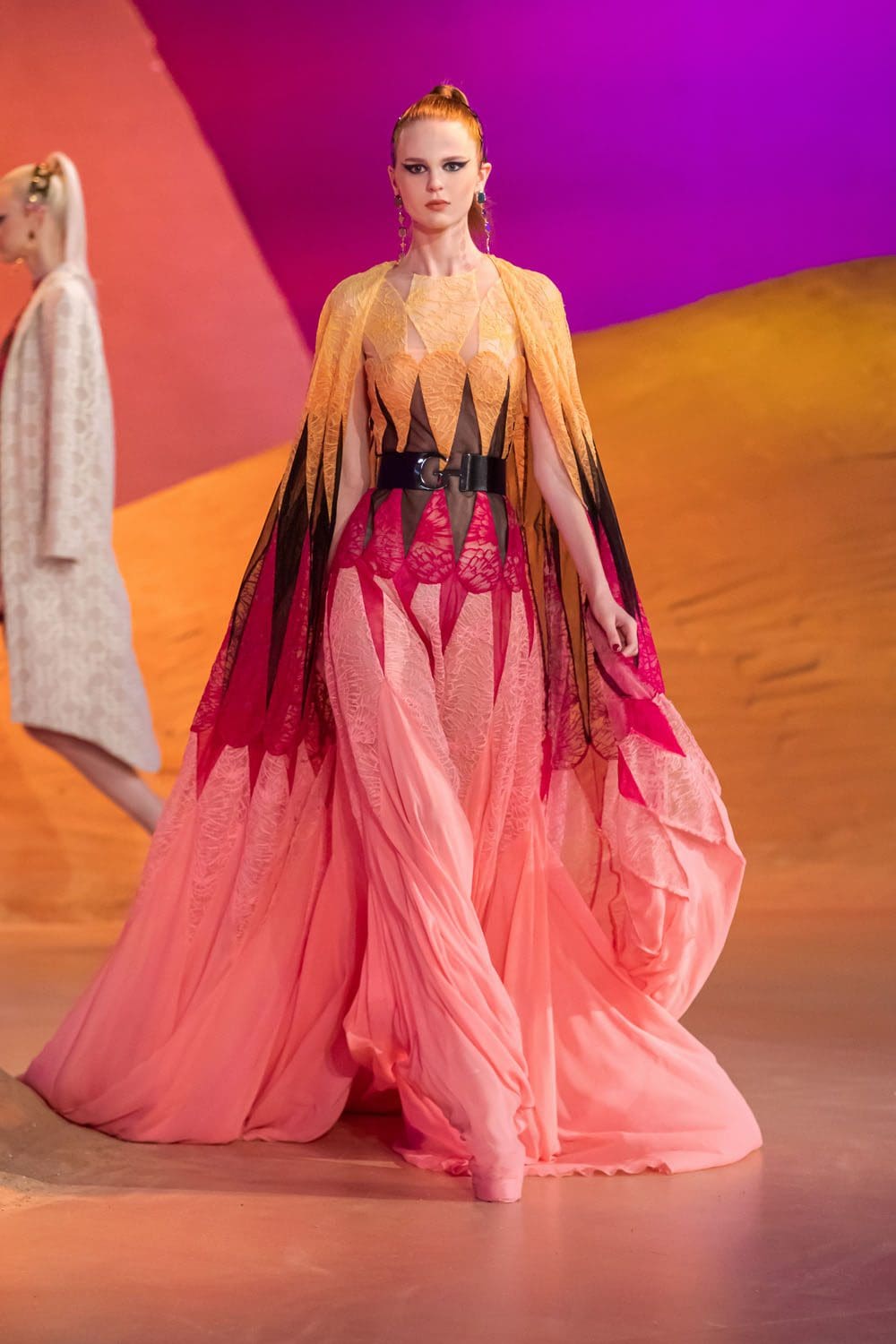 Georges Hobeika Automne Hiver 2022-2023 Paris Runway Magazine