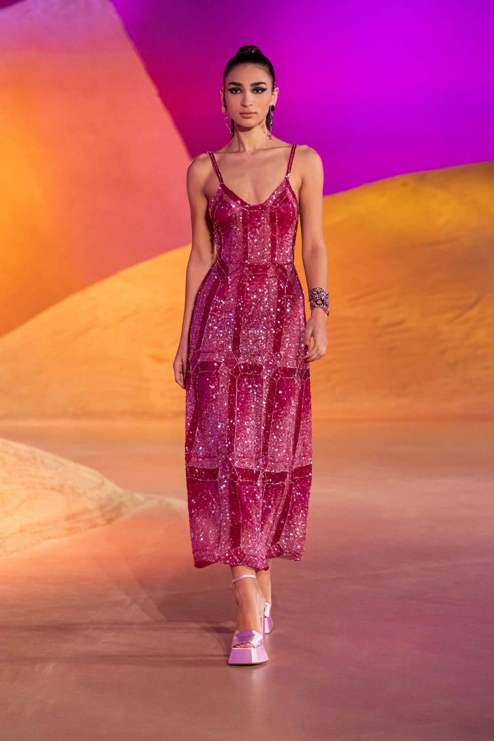 Georges Hobeika Automne Hiver 2022-2023 Paris Runway Magazine