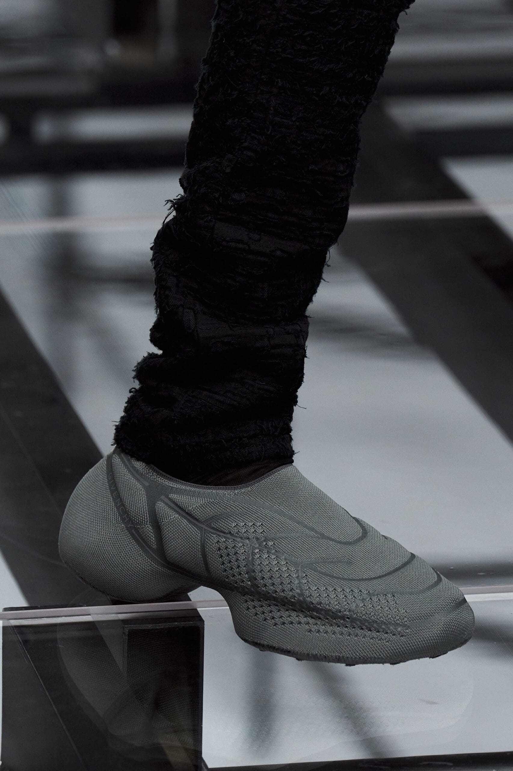 Givenchy 2022 秋冬系列-2023 Runway 杂志