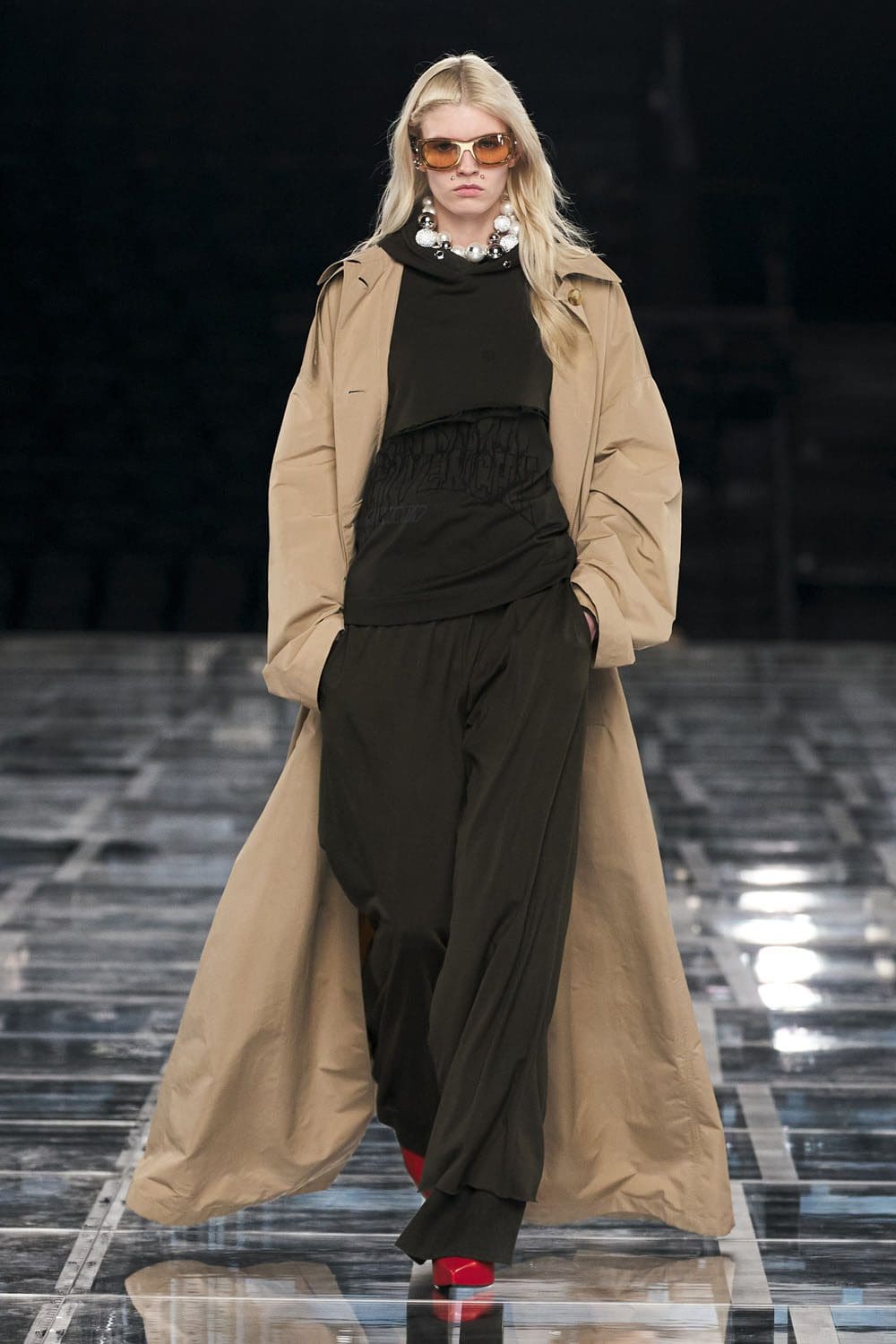 Givenchy 2022 秋冬系列-2023 Runway 杂志