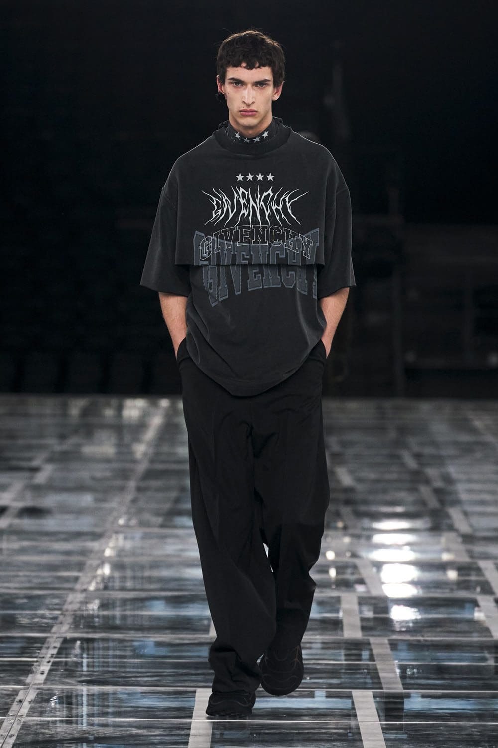 Givenchy 2022 秋冬系列-2023 Runway 杂志