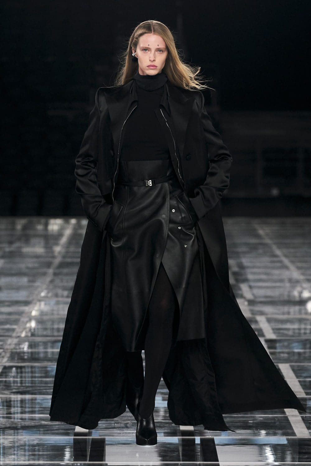 Givenchy 2022 秋冬系列-2023 Runway 杂志