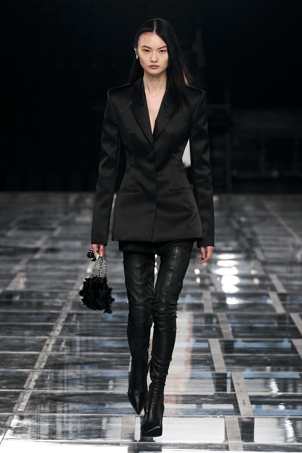 Givenchy 2022 秋冬系列-2023 Runway 杂志