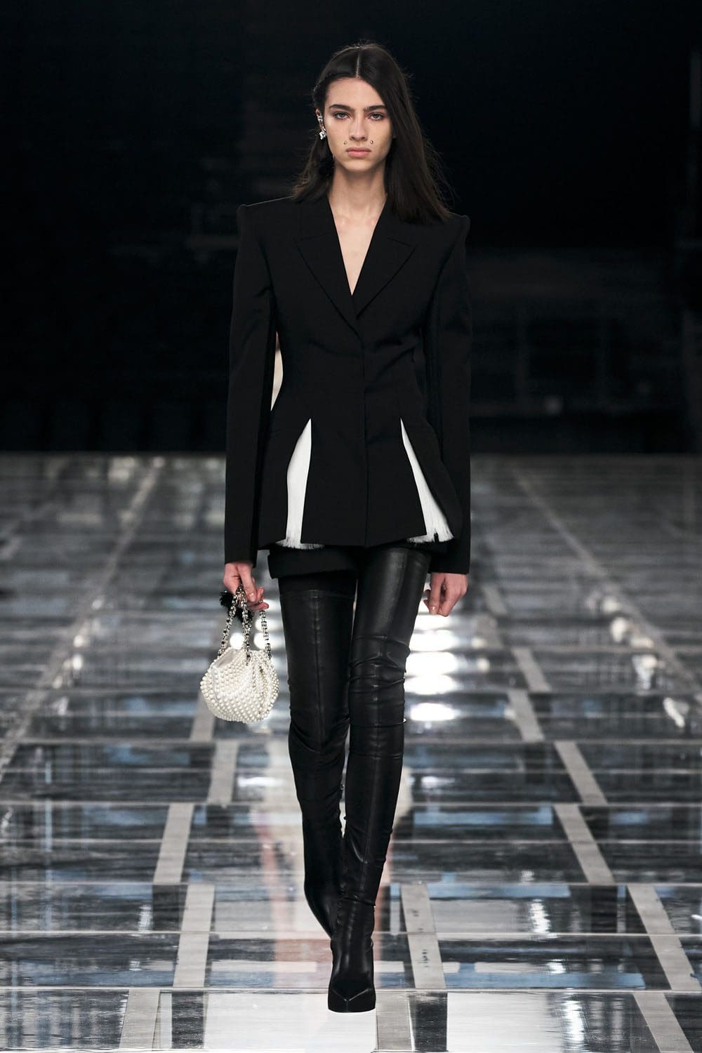 Givenchy 2022 秋冬系列-2023 Runway 杂志
