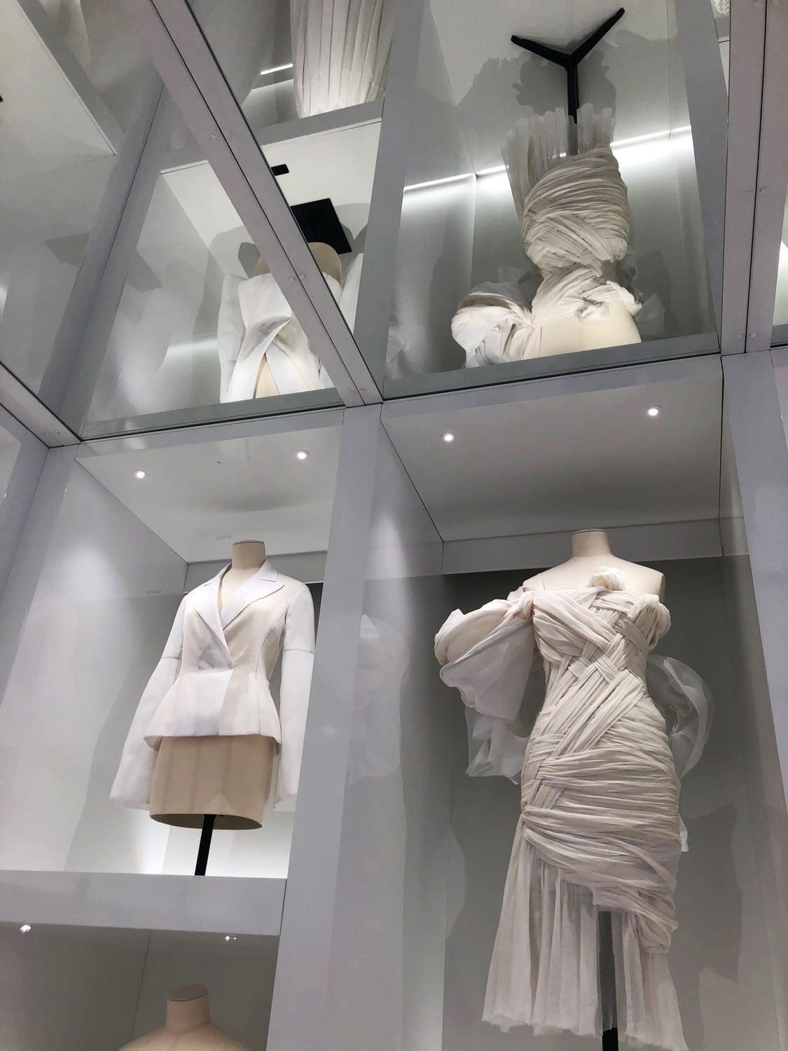 In der DIOR GALERIE 30 Montaigne by RUNWAY MAGAZIN