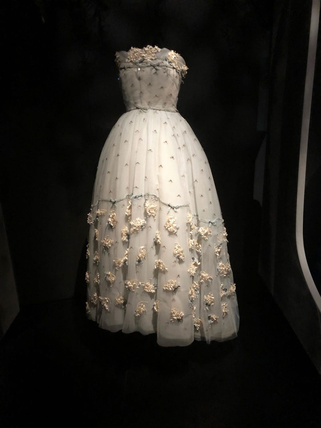 In der DIOR GALERIE 30 Montaigne by RUNWAY MAGAZIN