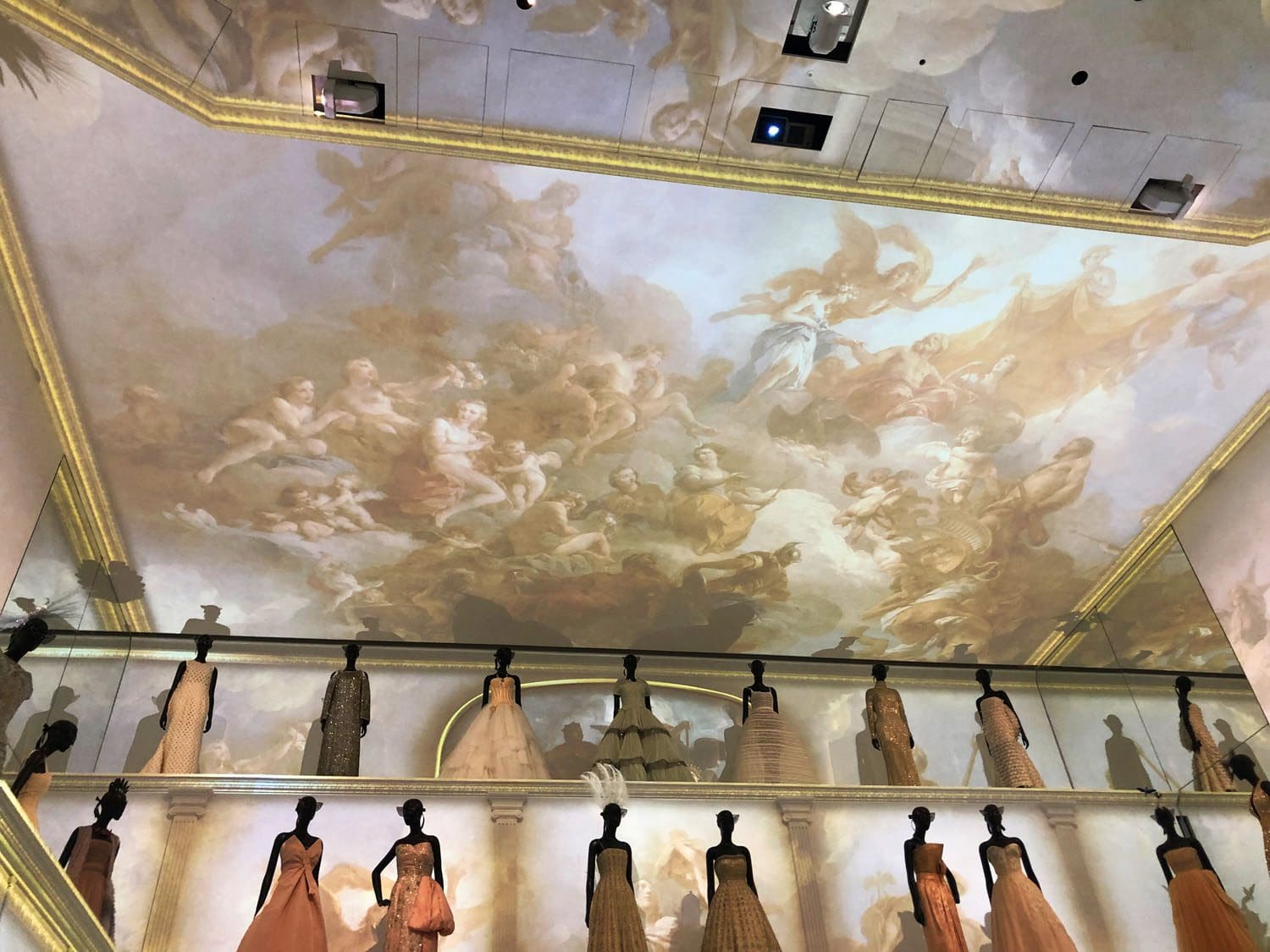In der DIOR GALERIE 30 Montaigne by RUNWAY MAGAZIN