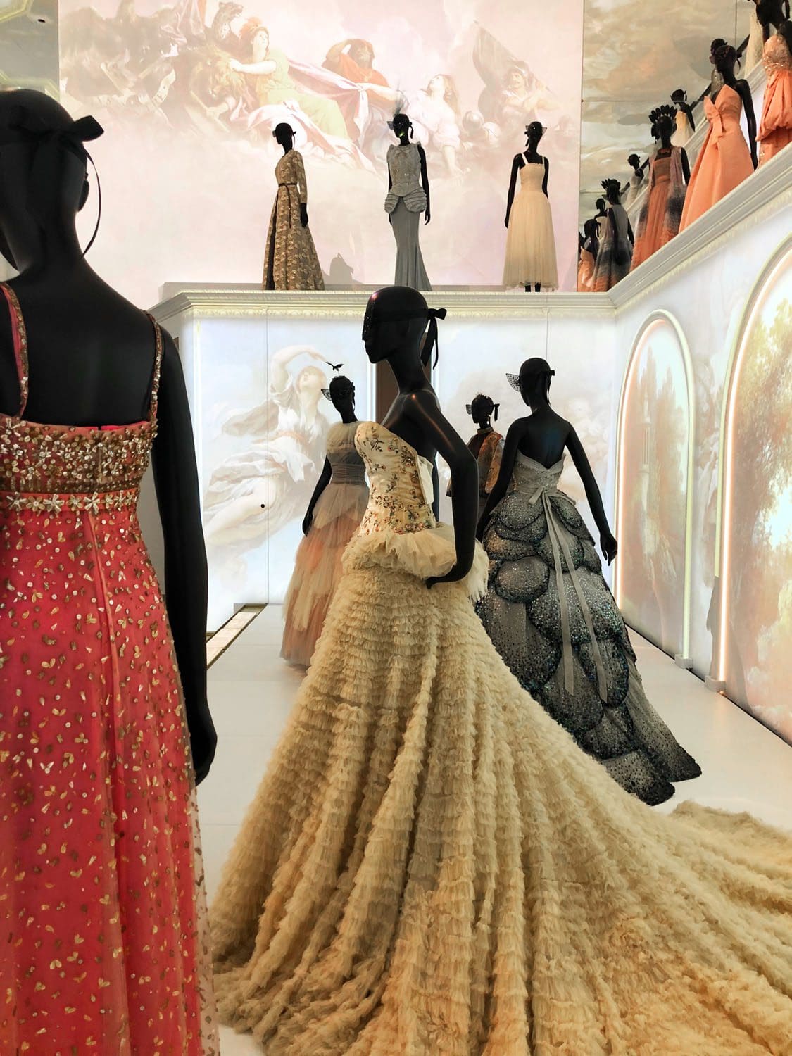 In der DIOR GALERIE 30 Montaigne by RUNWAY MAGAZIN