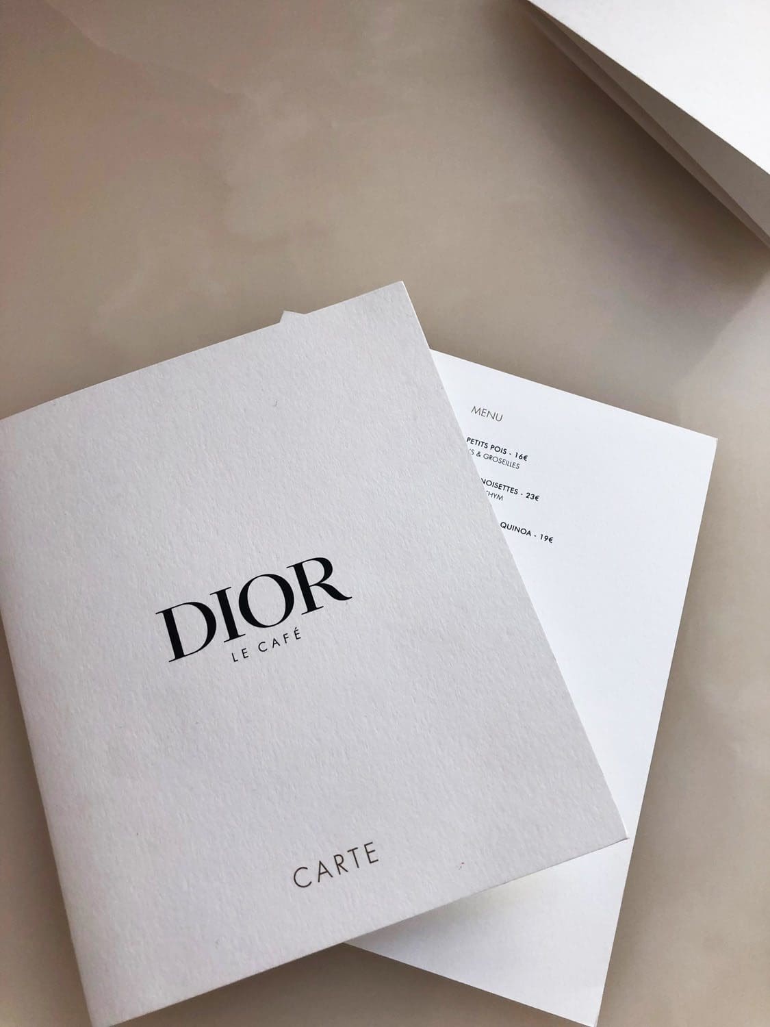 In der DIOR GALERIE 30 Montaigne by RUNWAY MAGAZIN