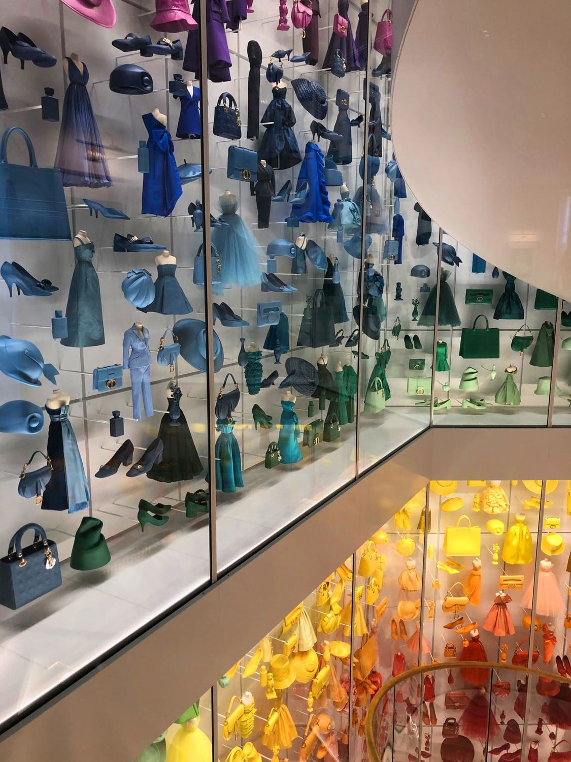 In der DIOR GALERIE 30 Montaigne by RUNWAY MAGAZIN
