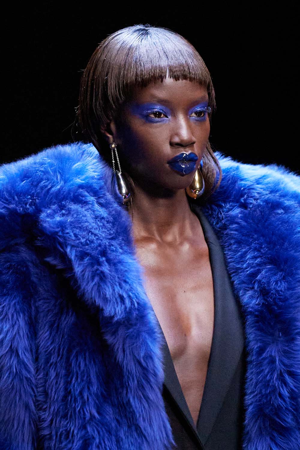 Lanvin Fall Winter 2022-2023 Paris Runway Magazine