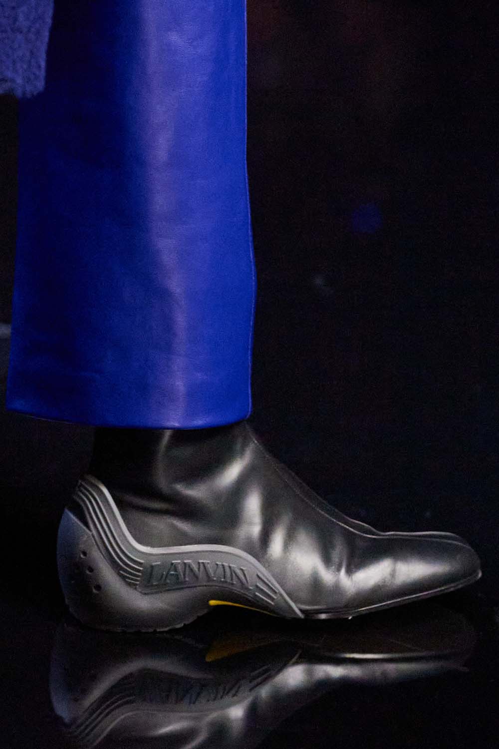 Lanvin Fall Winter 2022-2023 Paris Runway Magazine