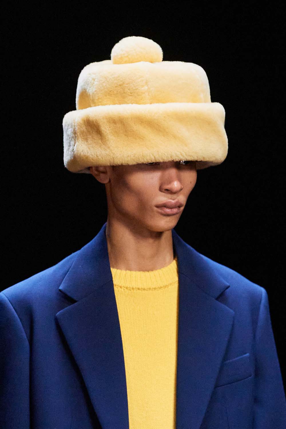 Lanvin Fall Winter 2022-2023 Paris Runway Magazine