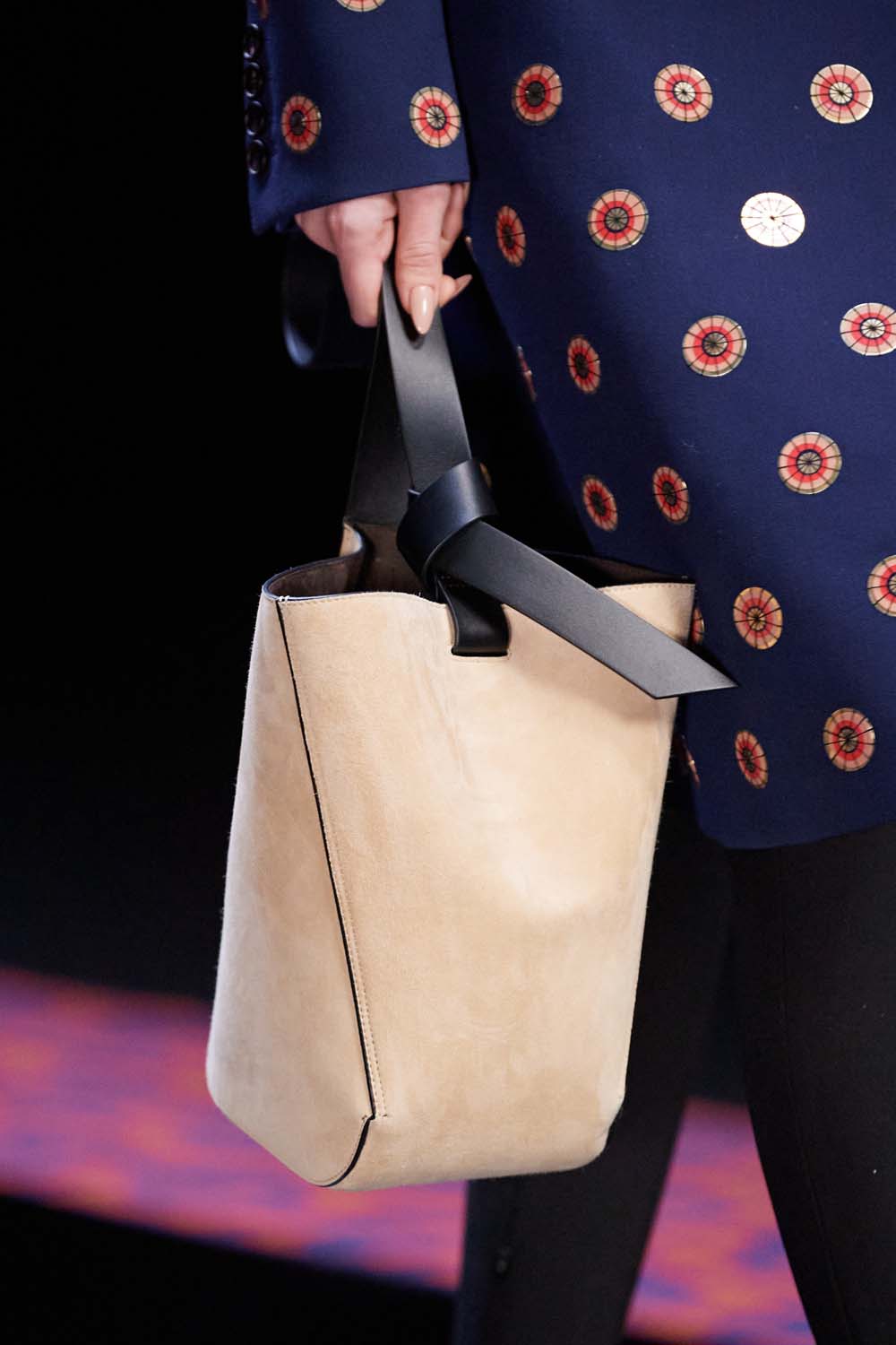 Lanvin Fall Winter 2022-2023 Paris Runway Magazine
