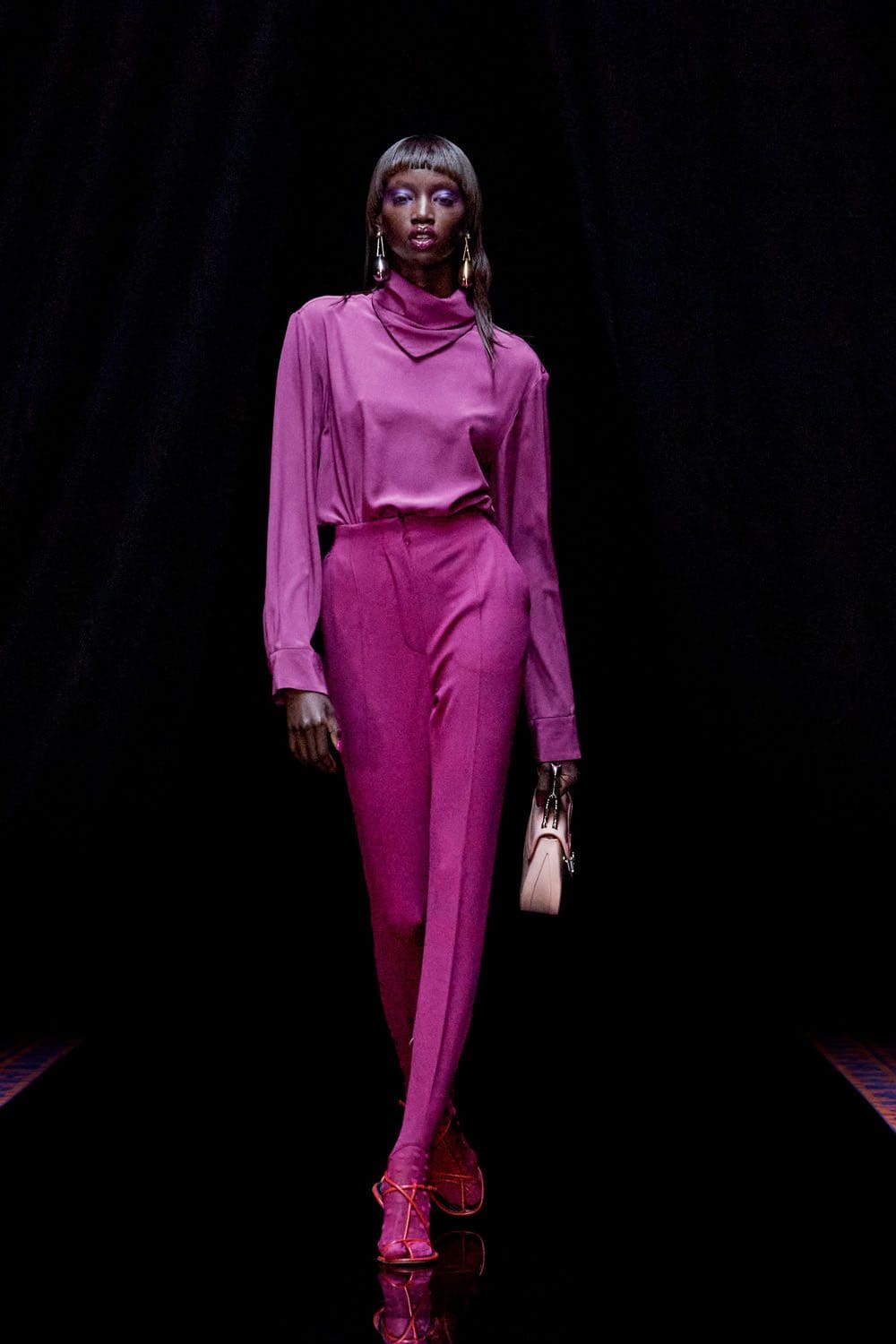 Lanvin Fall Winter 2022-2023 Paris Runway Magazine