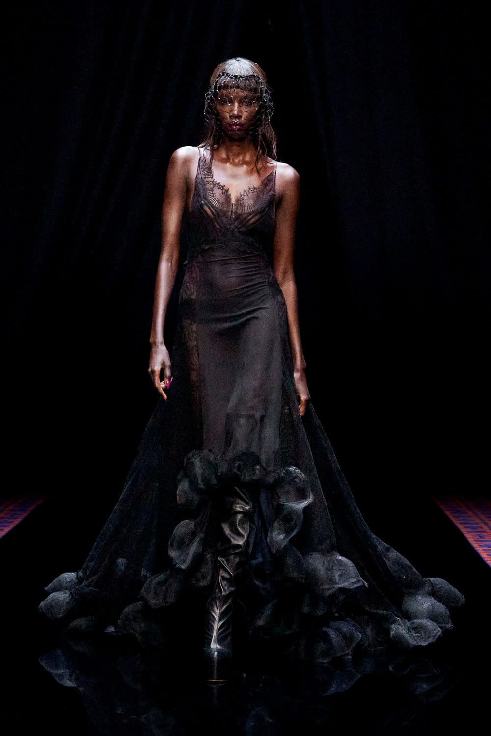 Lanvin Fall Winter 2022-2023 Paris Runway Magazine