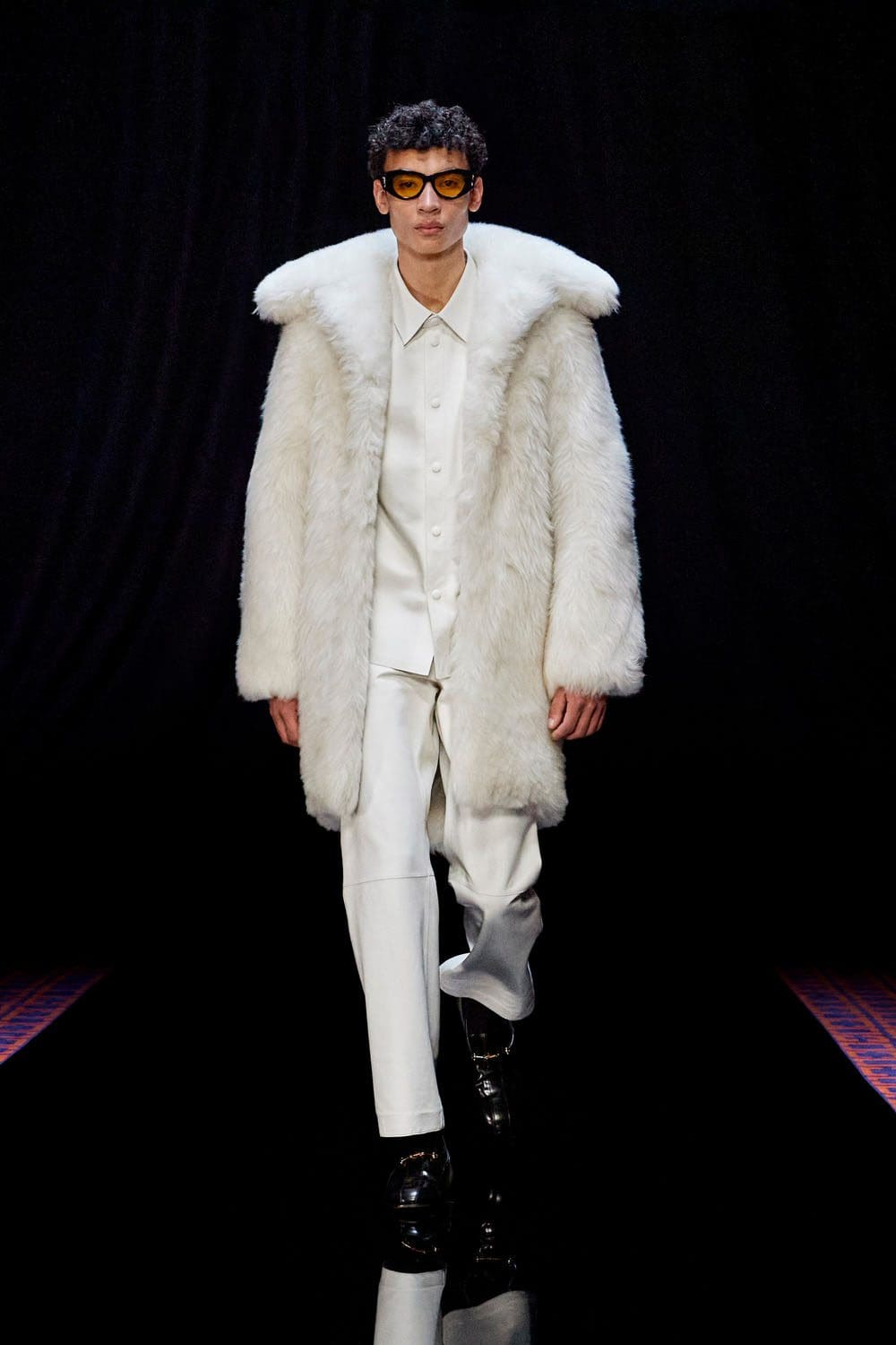 Lanvin Fall Winter 2022-2023 Paris Runway Magazine