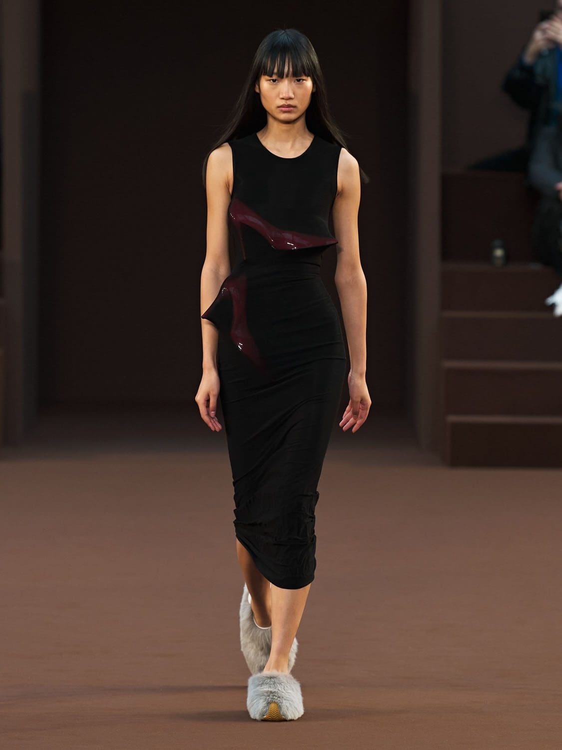 Loewe Herbst Winter 2022-2023 Paris Runway Magazin