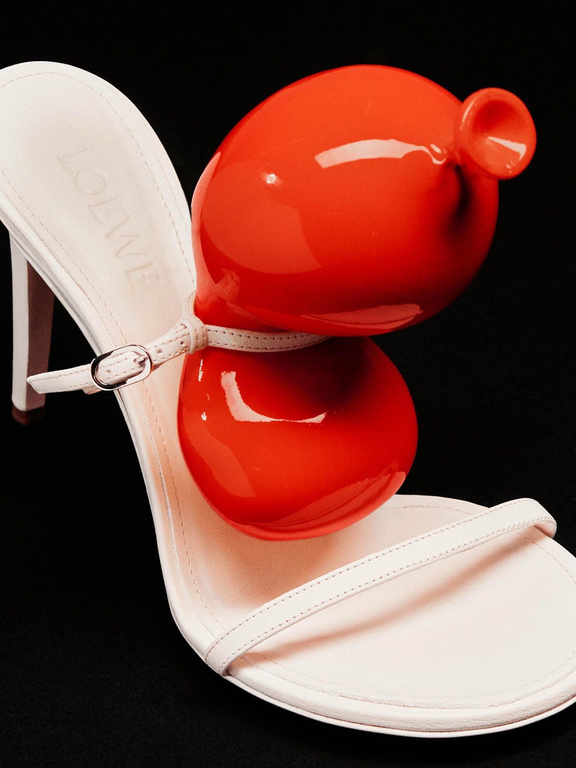 Loewe Herbst Winter 2022-2023 Paris Runway Magazin