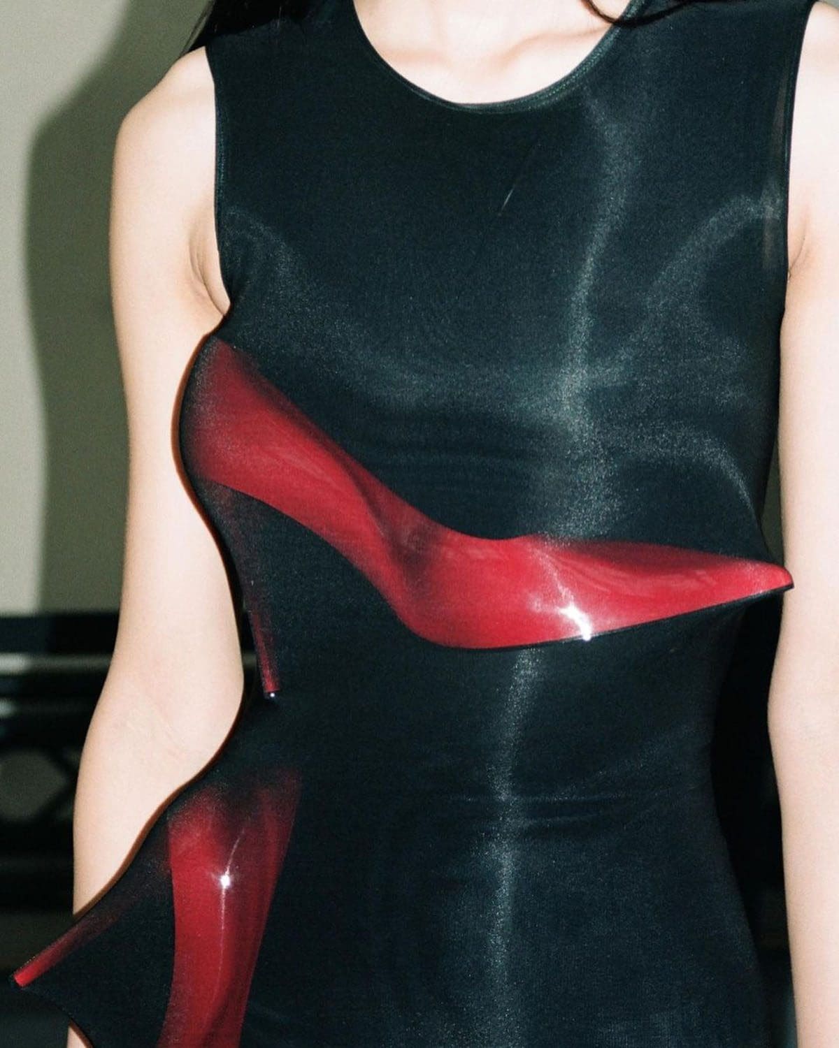 Loewe Herbst Winter 2022-2023 Paris Runway Magazin