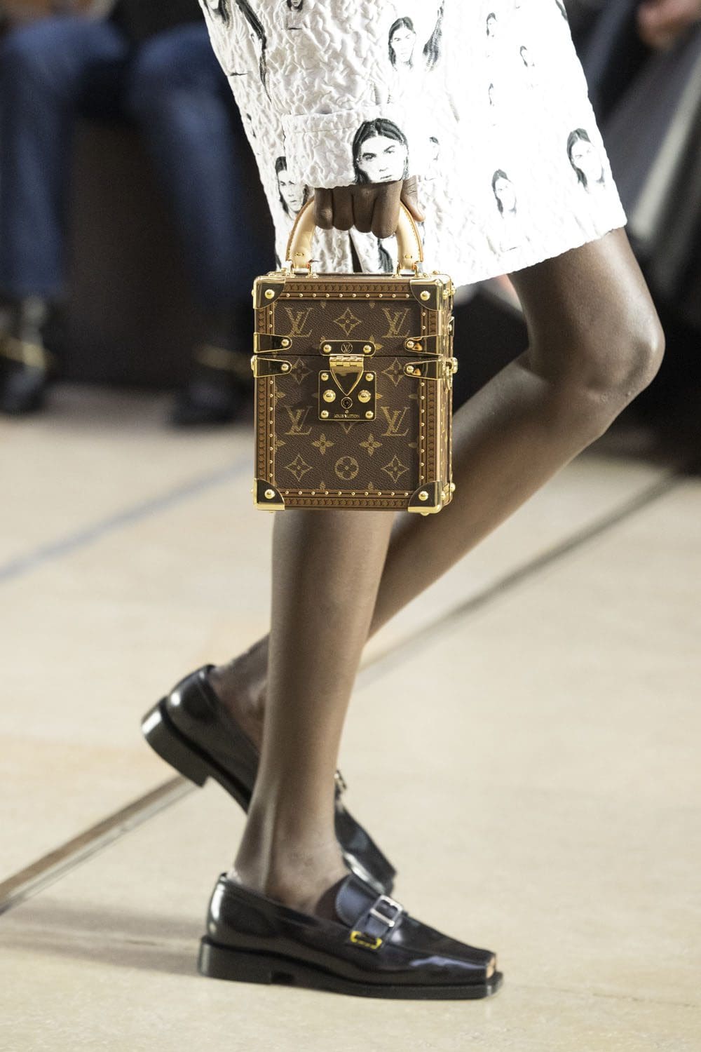 Louis Vuitton Bags and Shoes Fall 2022-2023 Runway Magazine