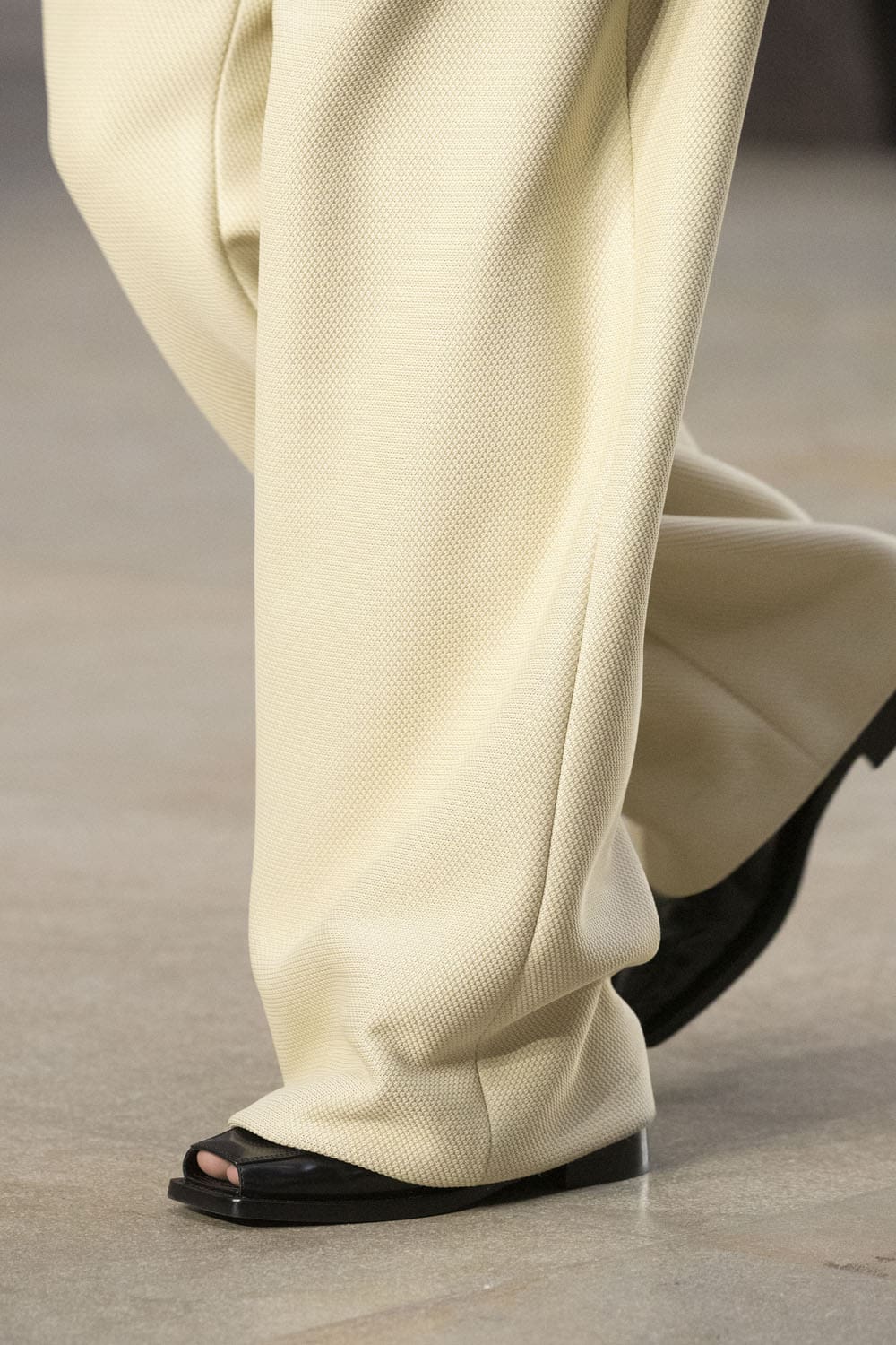 Louis Vuitton Bags and Shoes Fall 2022-2023 Runway Magazine