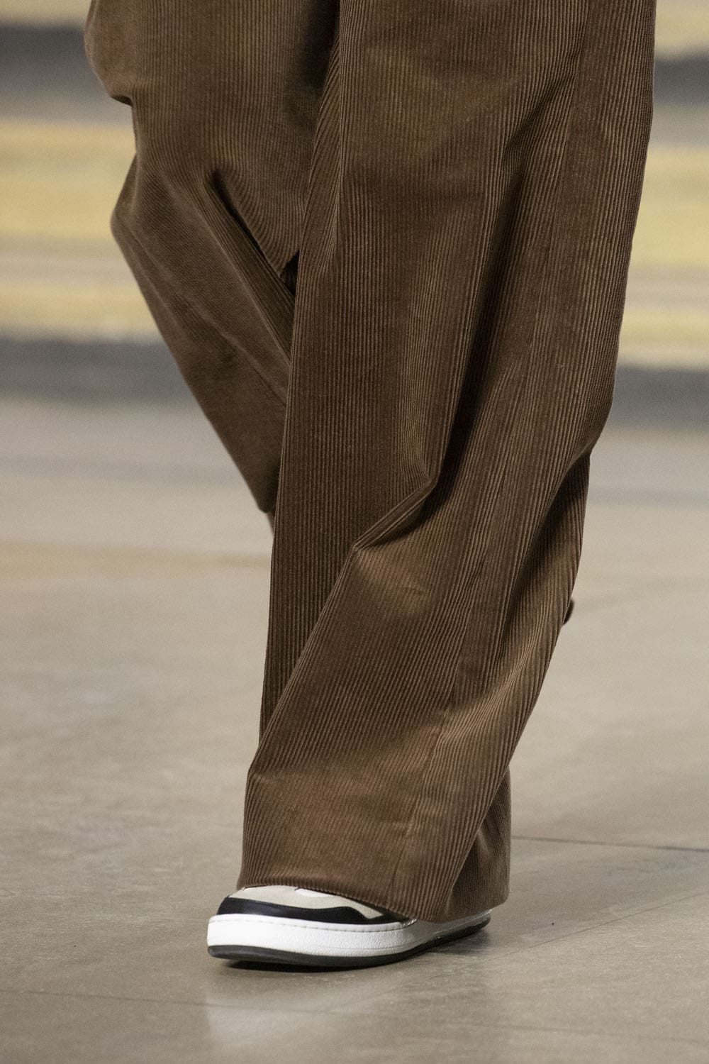 Louis Vuitton Bags and Shoes Fall 2022-2023 Runway Magazine