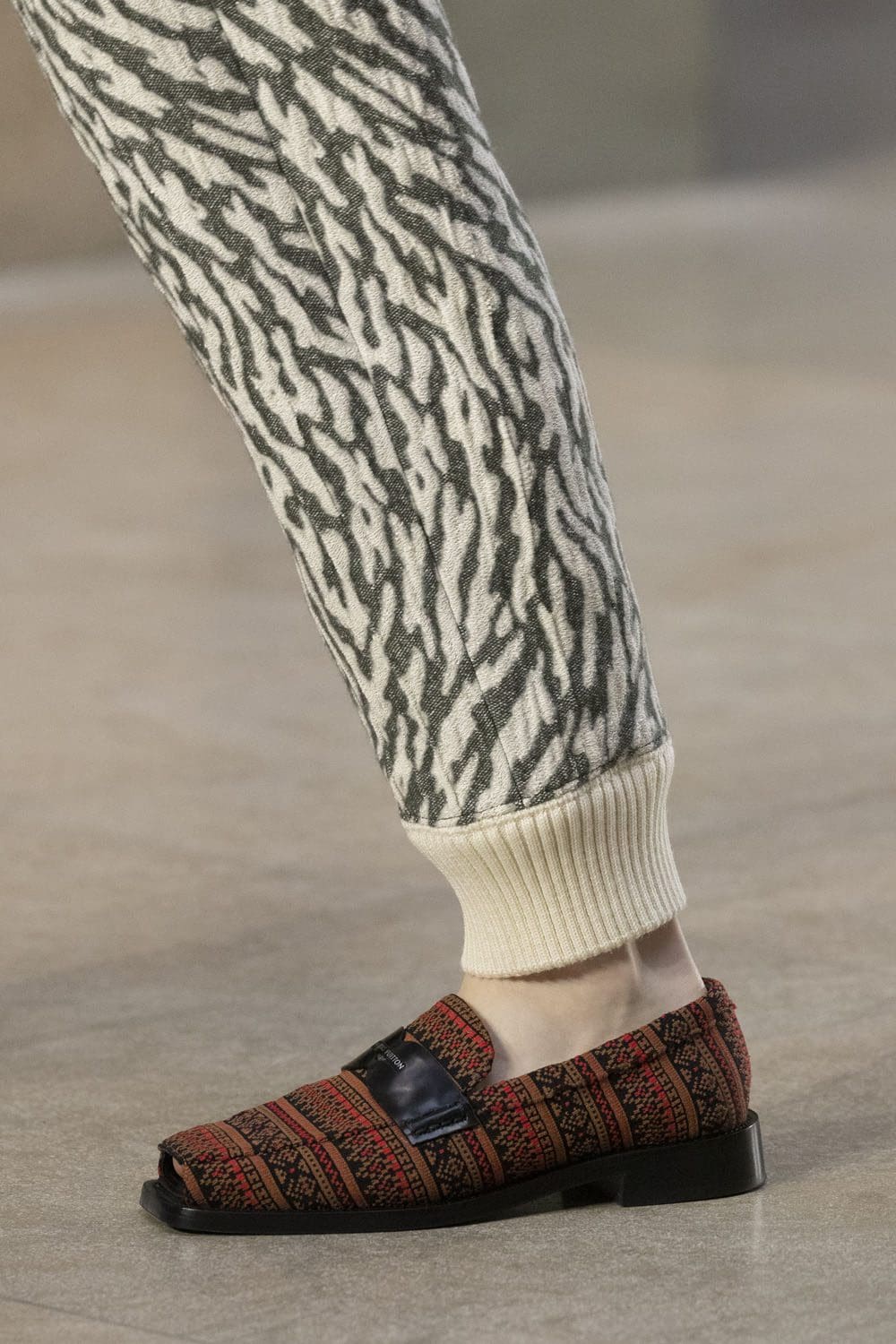 Louis Vuitton Bags and Shoes Fall 2022-2023 Runway Magazine