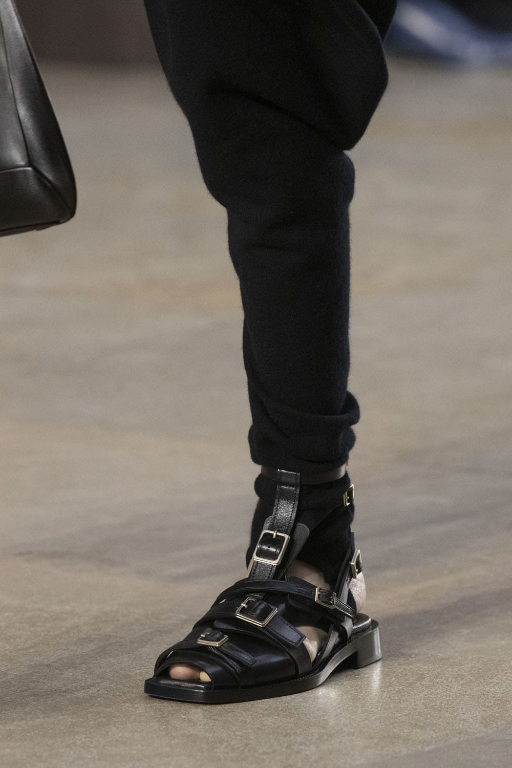 Louis Vuitton Bags and Shoes Fall 2022-2023 Runway Magazine