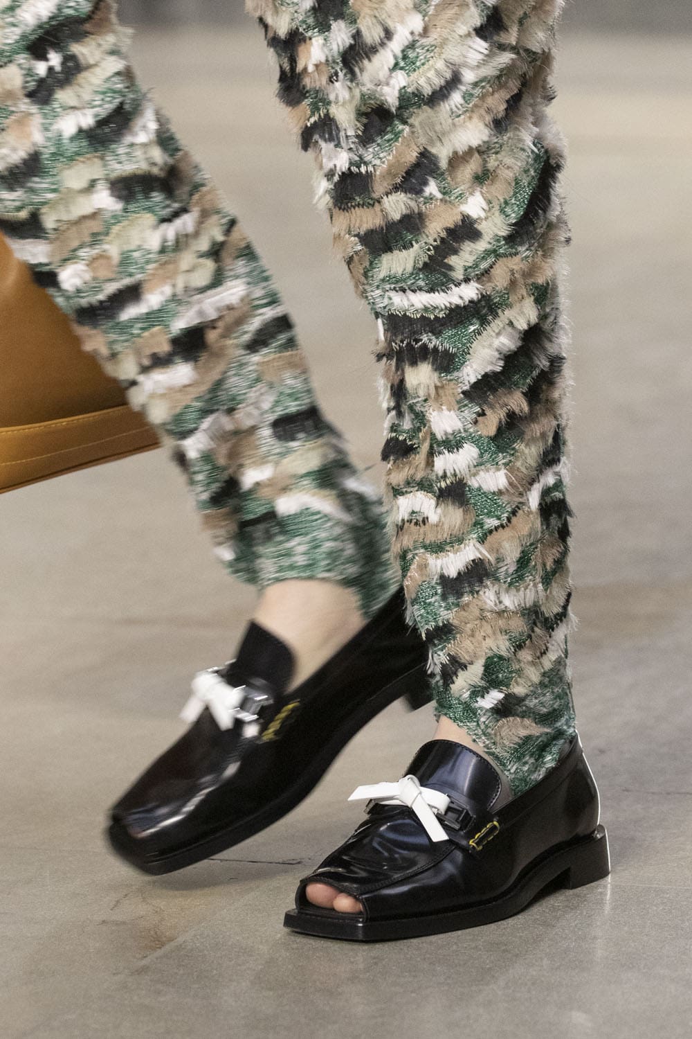 Louis Vuitton Bags and Shoes Fall 2022-2023 Runway Magazine