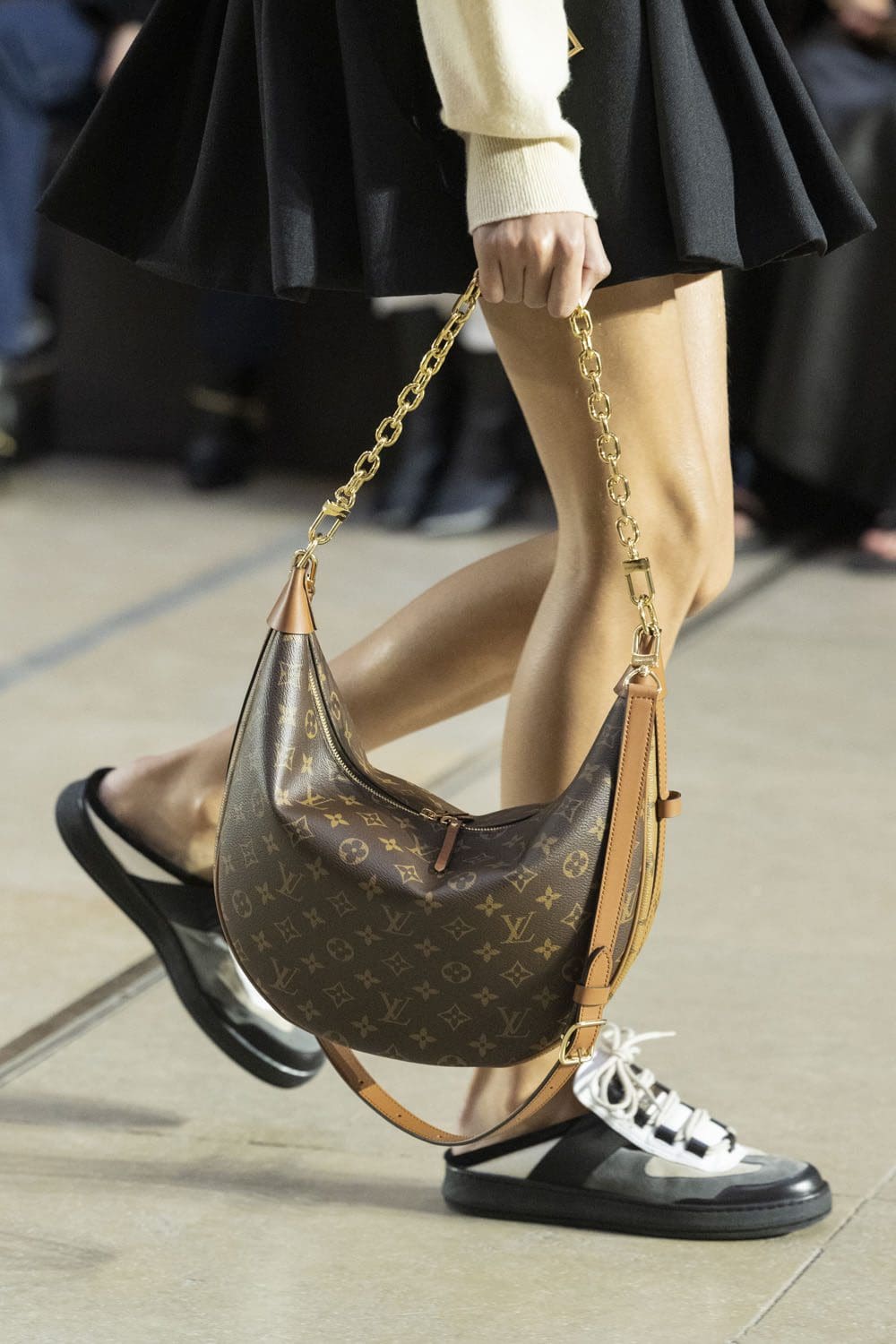 Louis Vuitton Bags and Shoes Fall 2022-2023 Runway Magazine