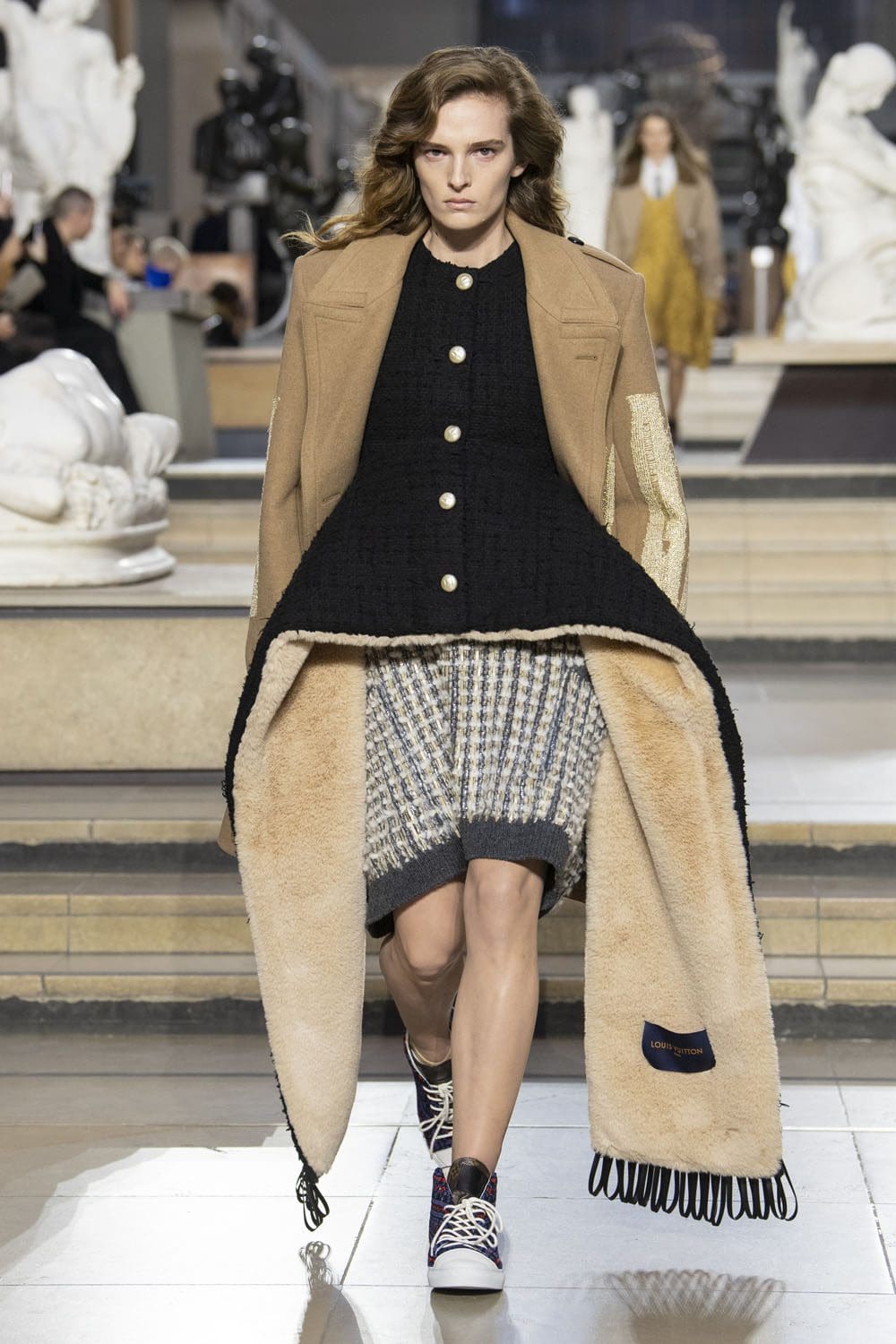 Louis Vuitton Fall Winter 2022-2023 Runway Magazine