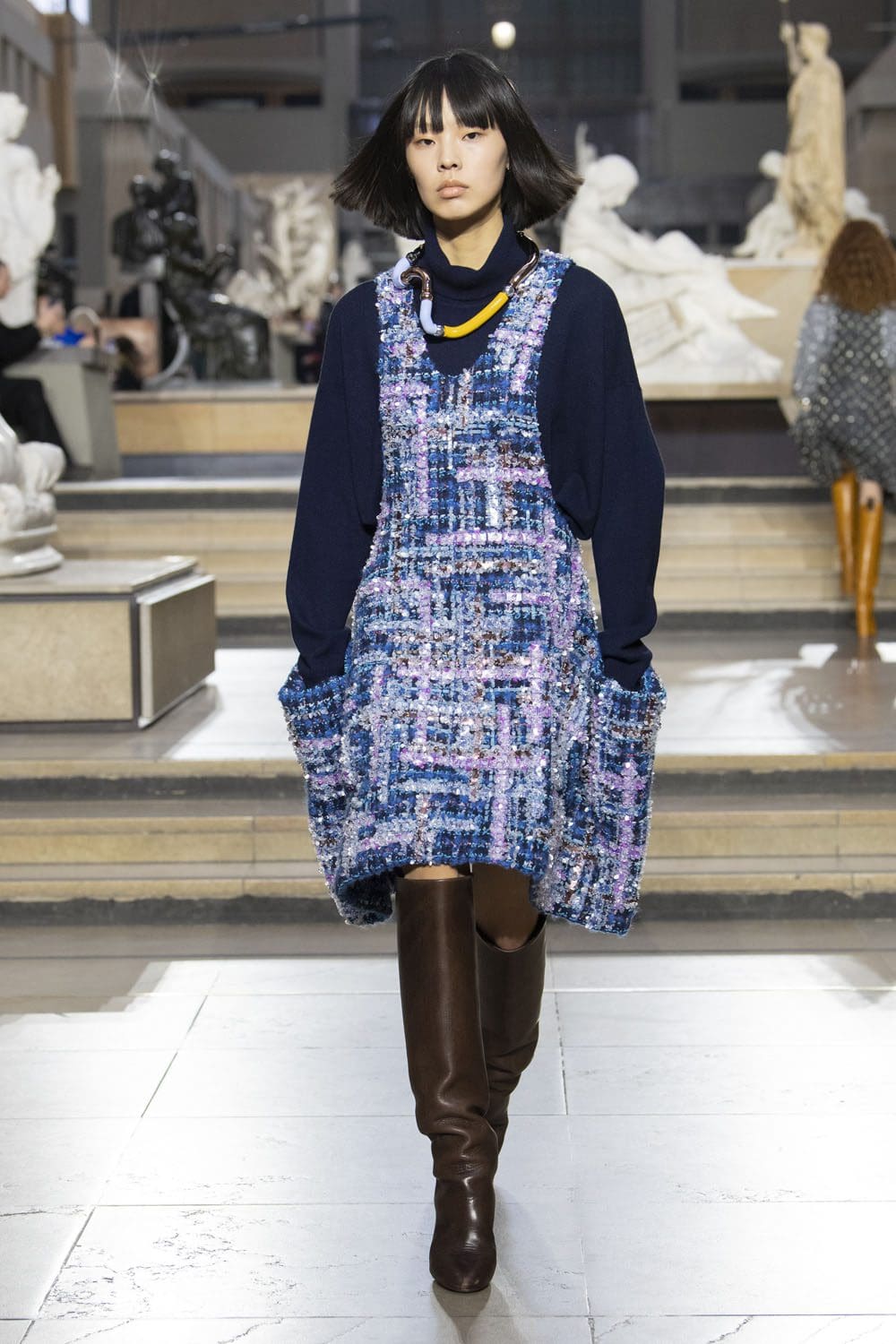 Louis Vuitton Fall Winter 2022-2023 Runway Magazine