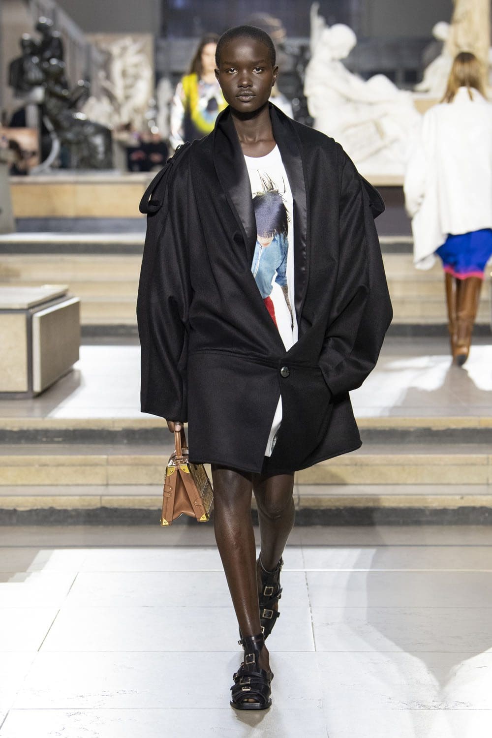 Louis Vuitton Fall Winter 2022-2023 Runway Magazine