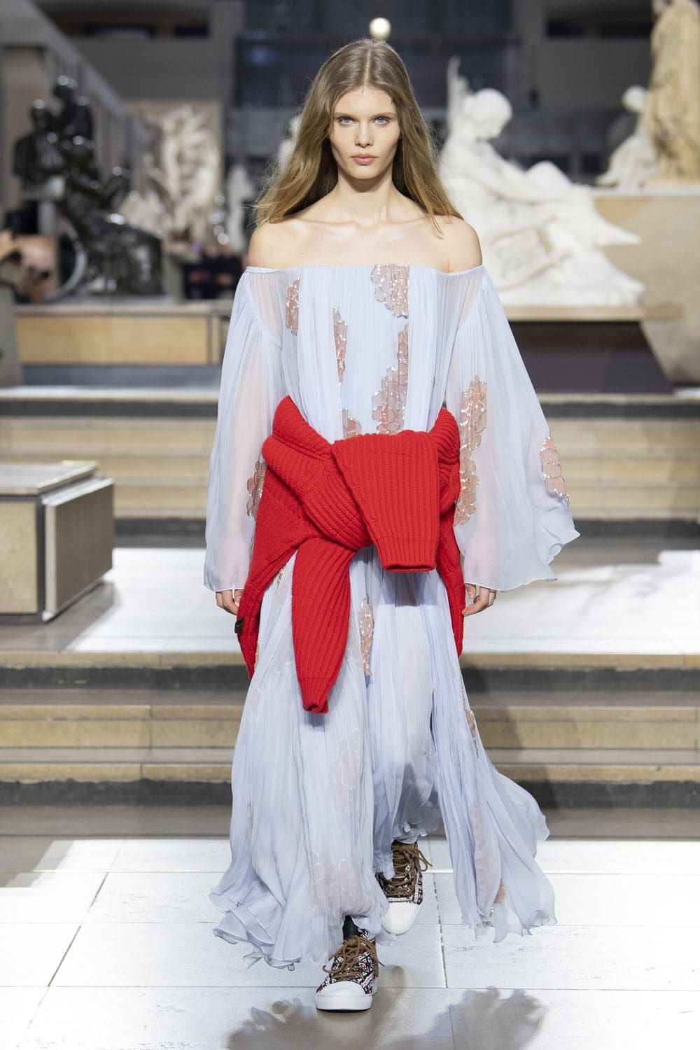 Louis Vuitton Fall Winter 2022-2023 Runway Magazine