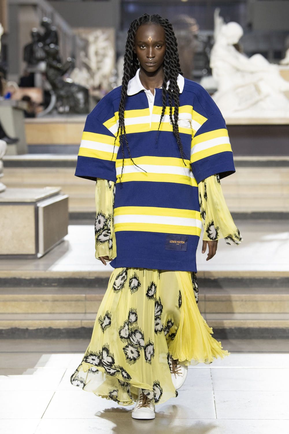 Louis Vuitton Fall Winter 2022-2023 Runway Magazine