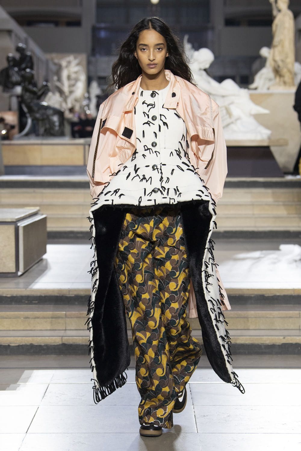 Louis Vuitton Fall Winter 2022-2023 Runway Magazine