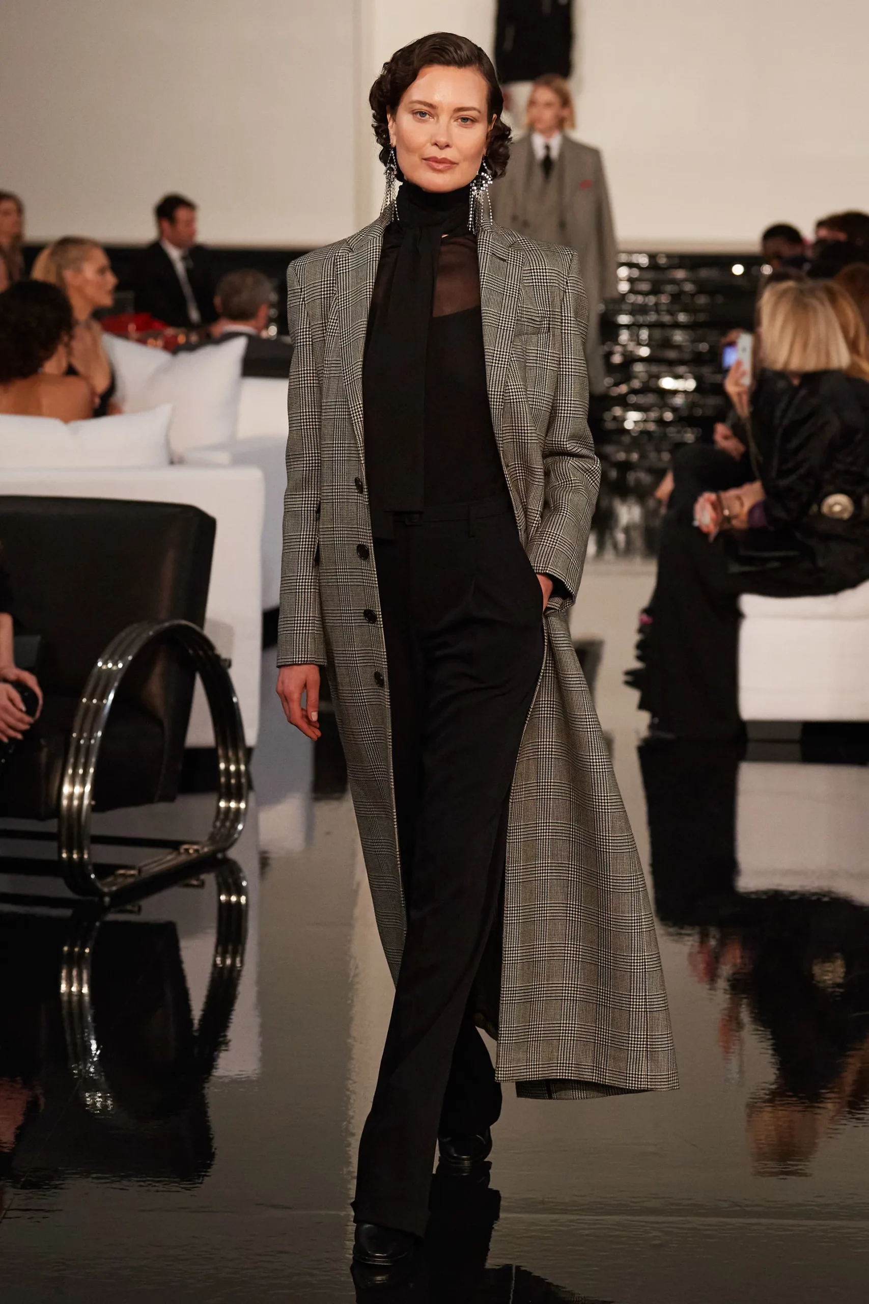 Ralph Lauren Fall Winter 2022-2023 New York Runway Magazine
