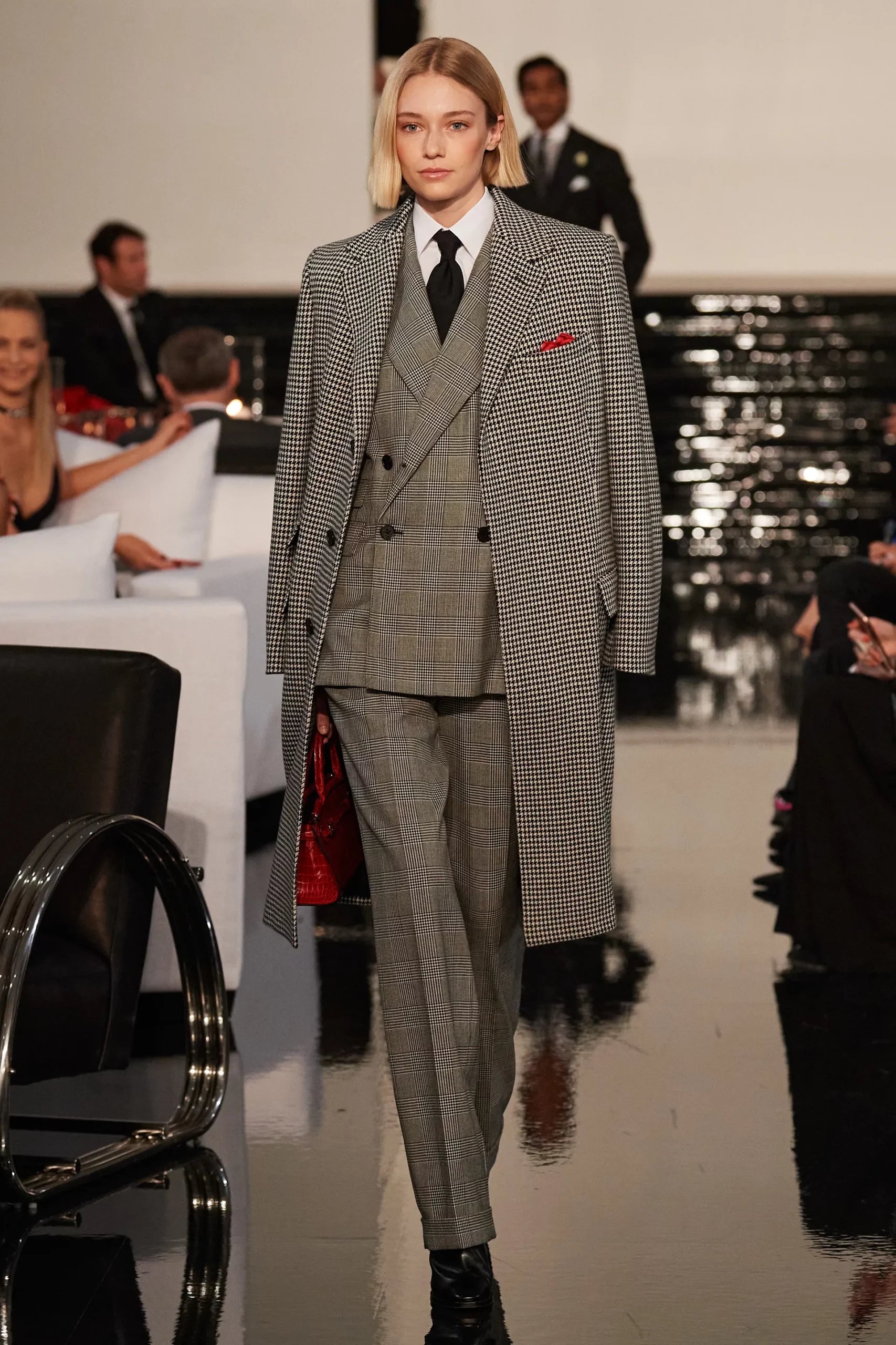Ralph Lauren Fall Winter 2022-2023 New York Runway Magazine
