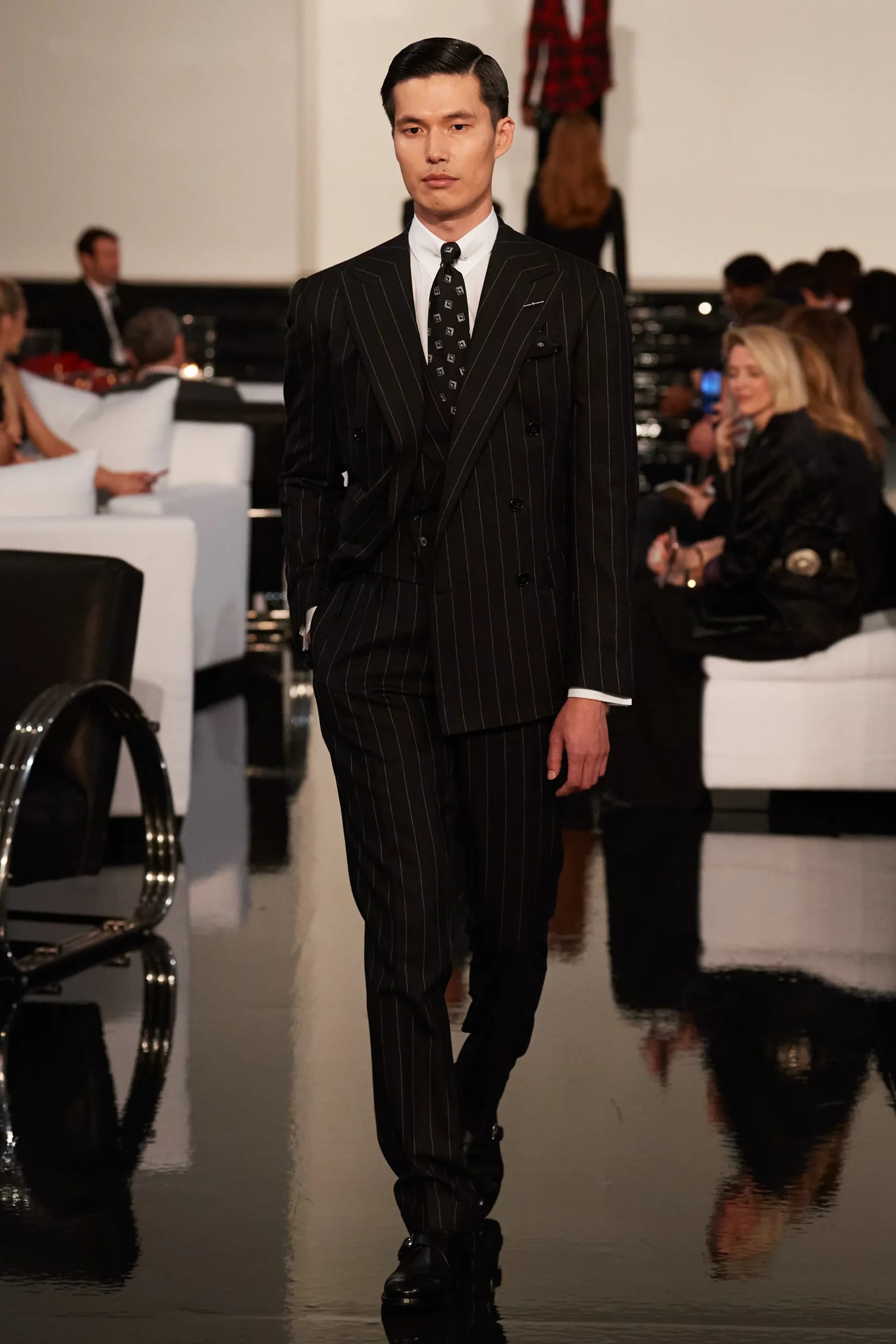 Ralph Lauren Fall Winter 2022-2023 New York Runway Magazine