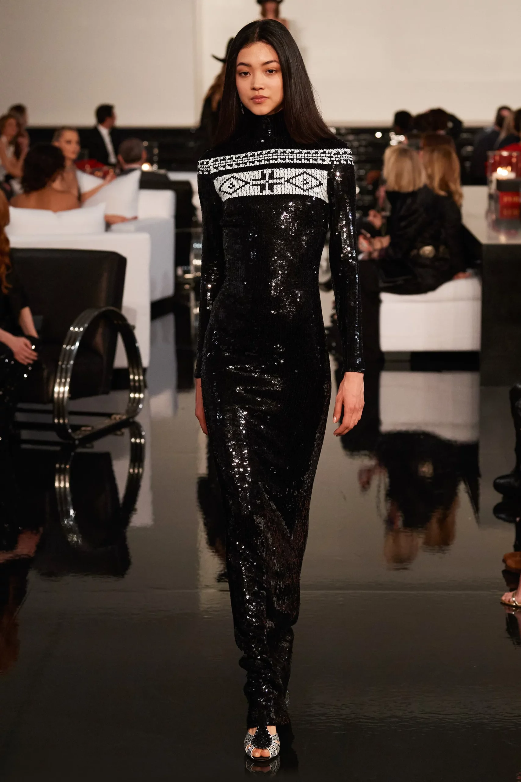 Ralph Lauren Fall Winter 2022-2023 New York Runway Magazine