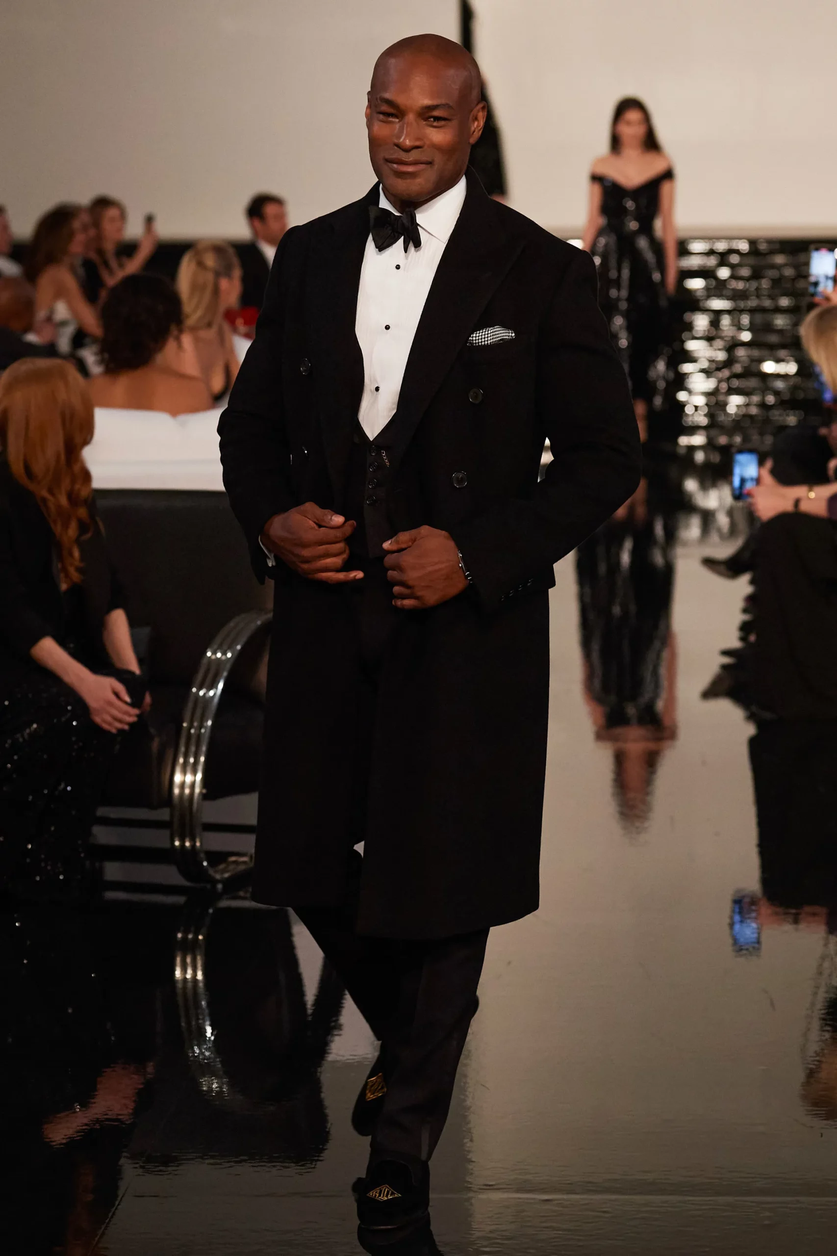 Ralph Lauren Fall Winter 2022-2023 New York Runway Magazine