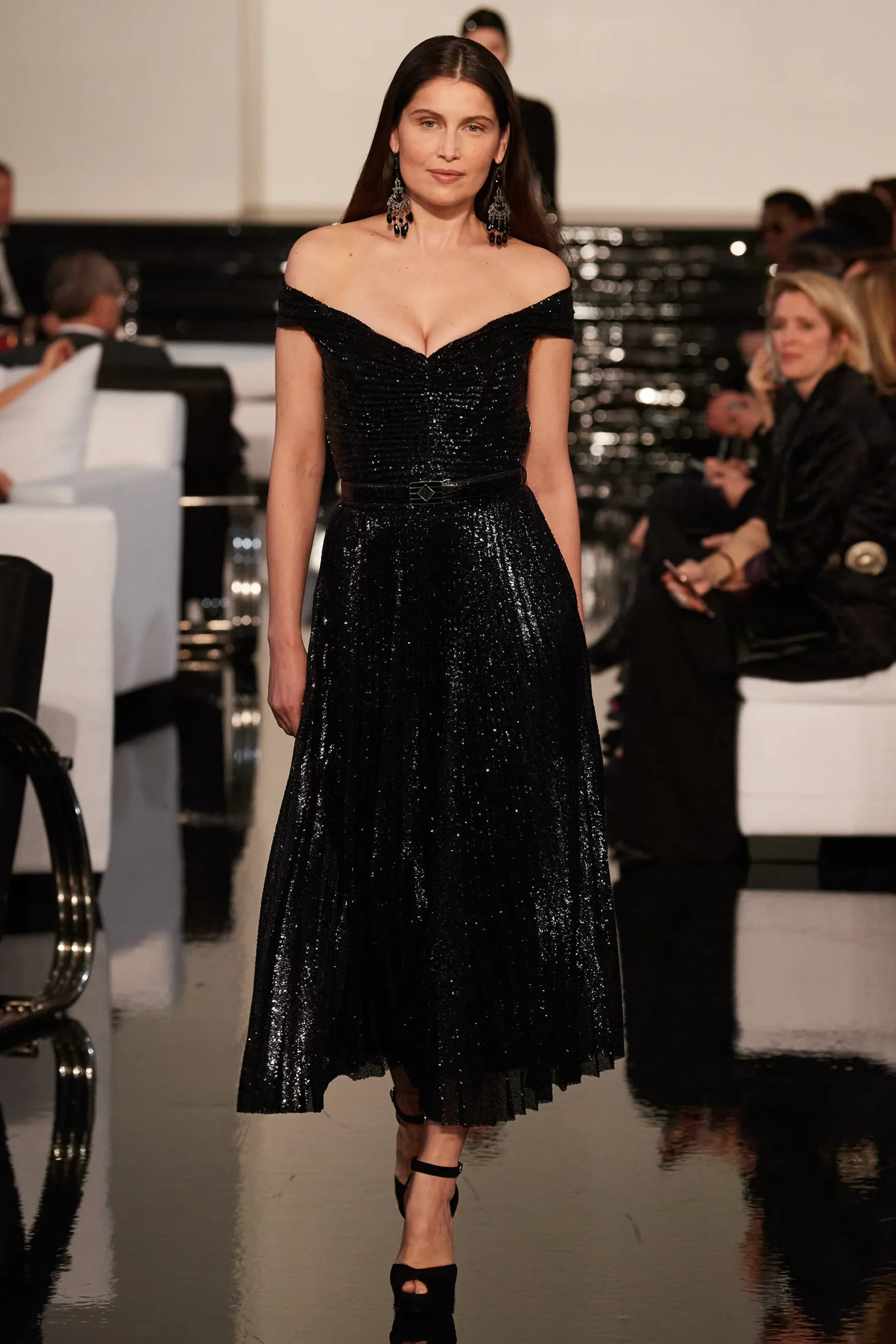 Ralph Lauren Fall Winter 2022-2023 New York Runway Magazine