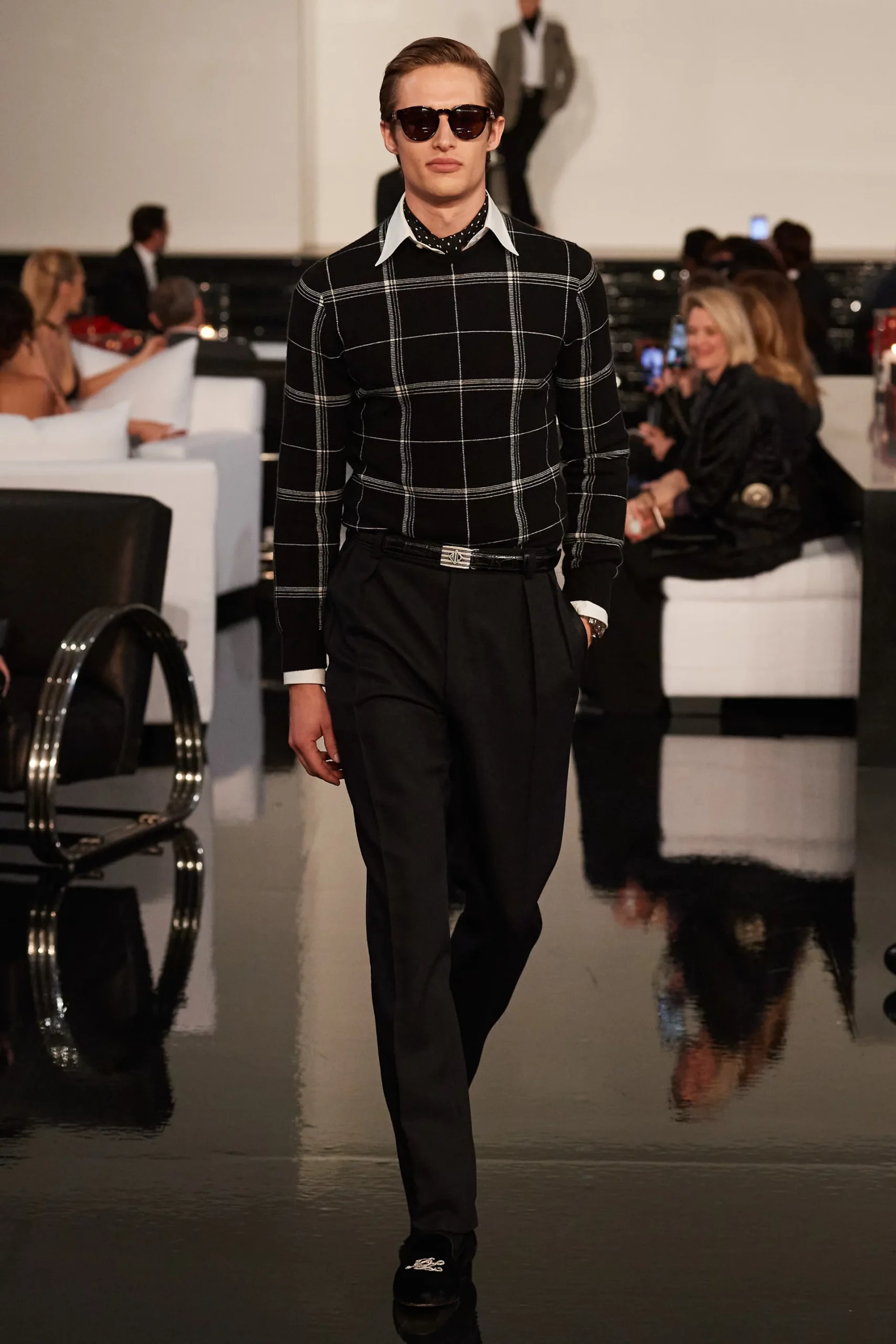 Ralph Lauren Fall Winter 2022-2023 New York Runway Magazine