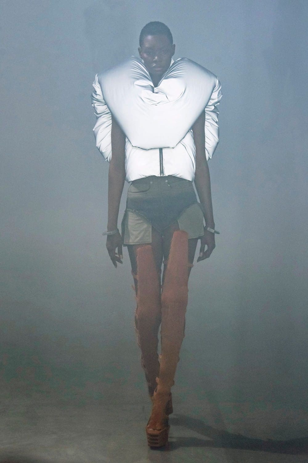 Rick Owens Automne Hiver 2022-2023 Paris Runway Magazine