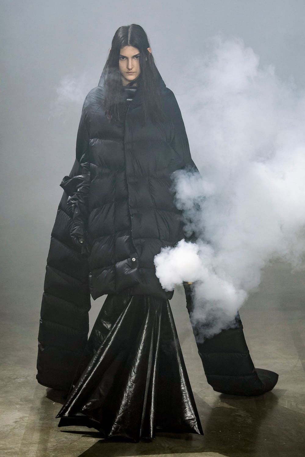Rick Owens Automne Hiver 2022-2023 Paris Runway Magazine