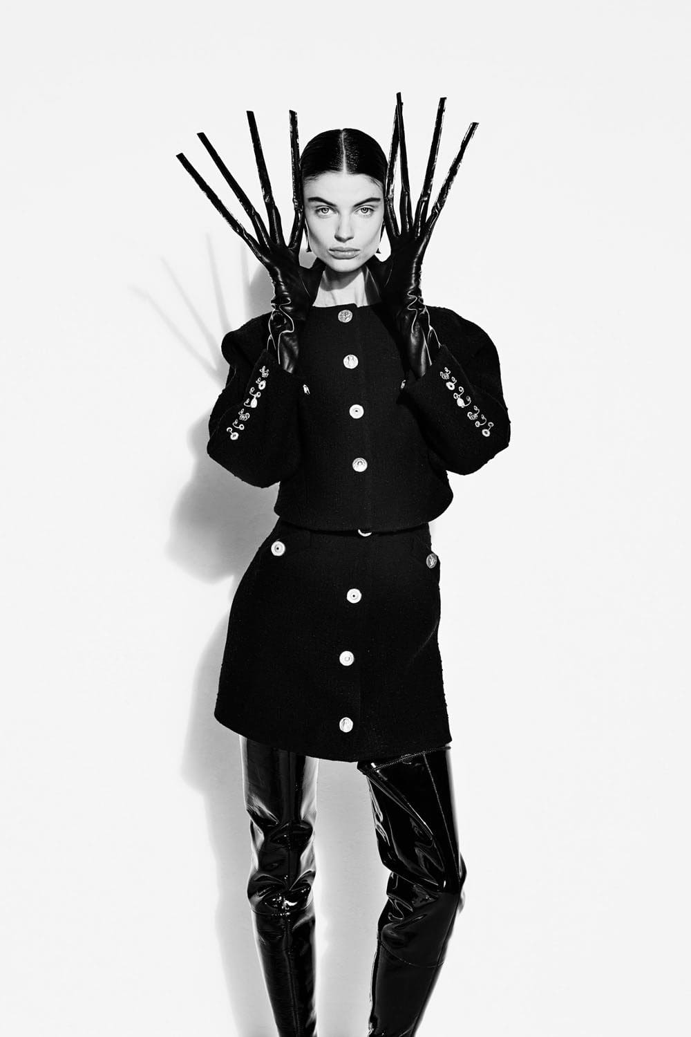 Schiaparelli Fall Winter 2022-2023 Runway Magazine