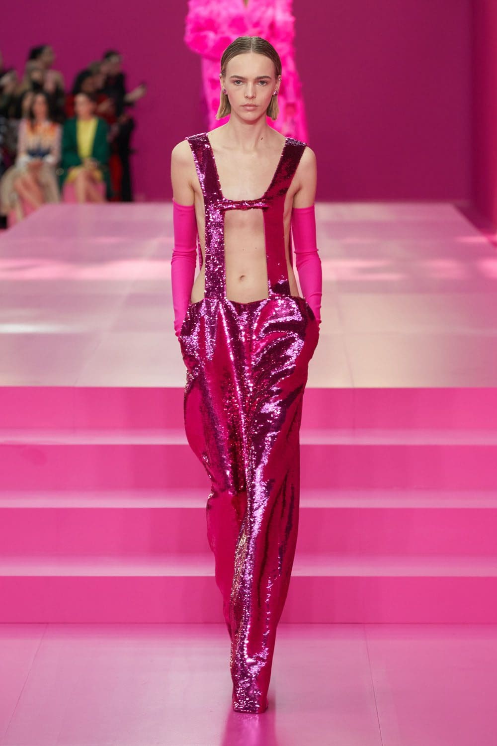 Valentino Herbst Winter 2022-2023 Paris Runway Magazin